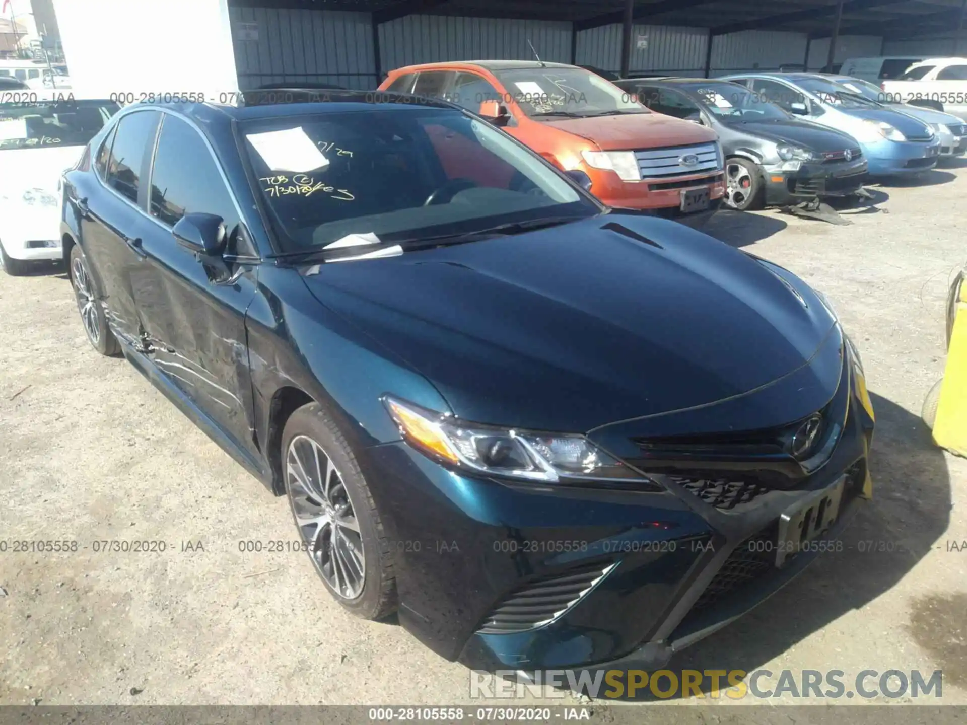 1 Photograph of a damaged car 4T1B11HK6KU735591 TOYOTA CAMRY 2019