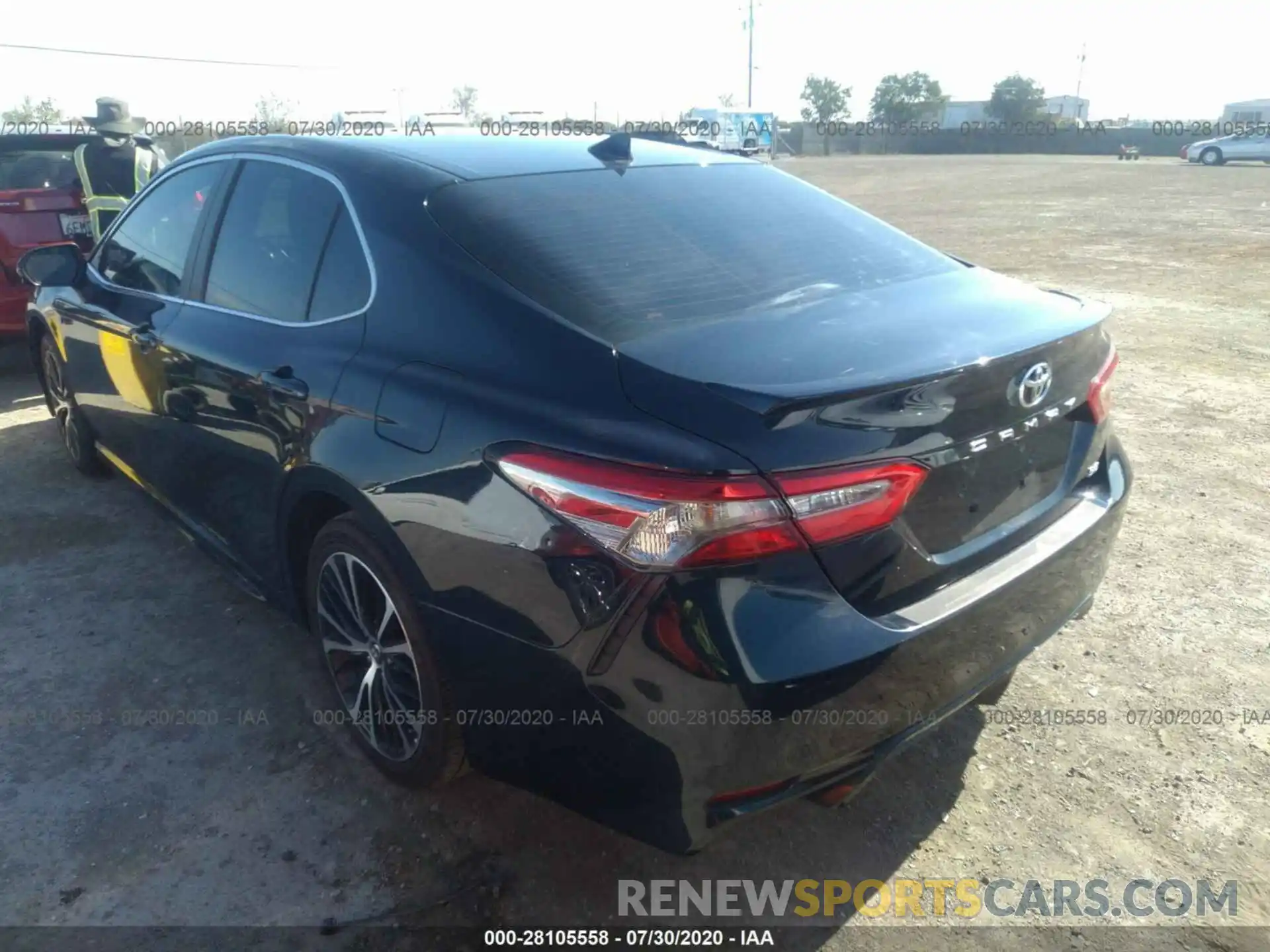 3 Photograph of a damaged car 4T1B11HK6KU735591 TOYOTA CAMRY 2019