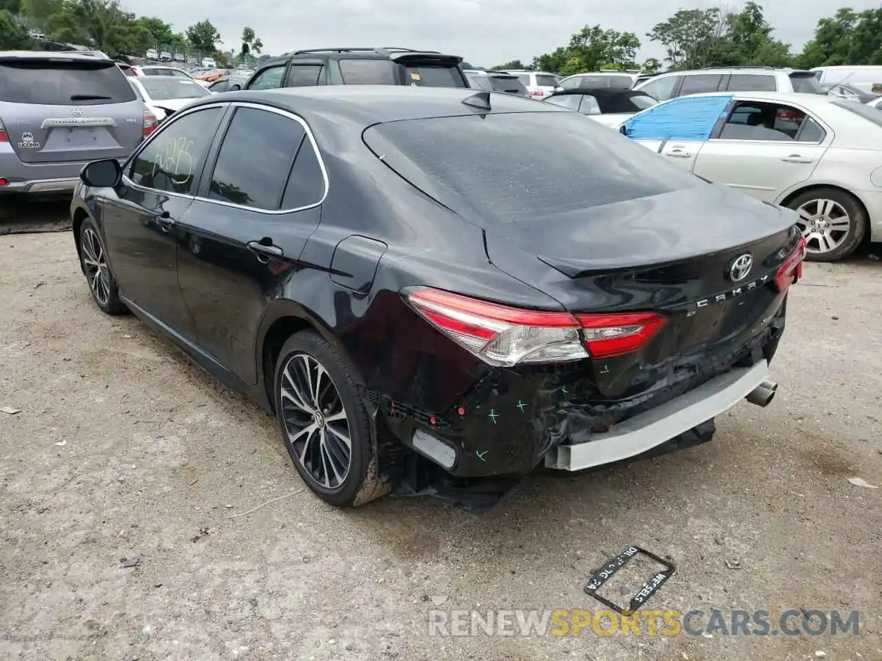 3 Photograph of a damaged car 4T1B11HK6KU736658 TOYOTA CAMRY 2019