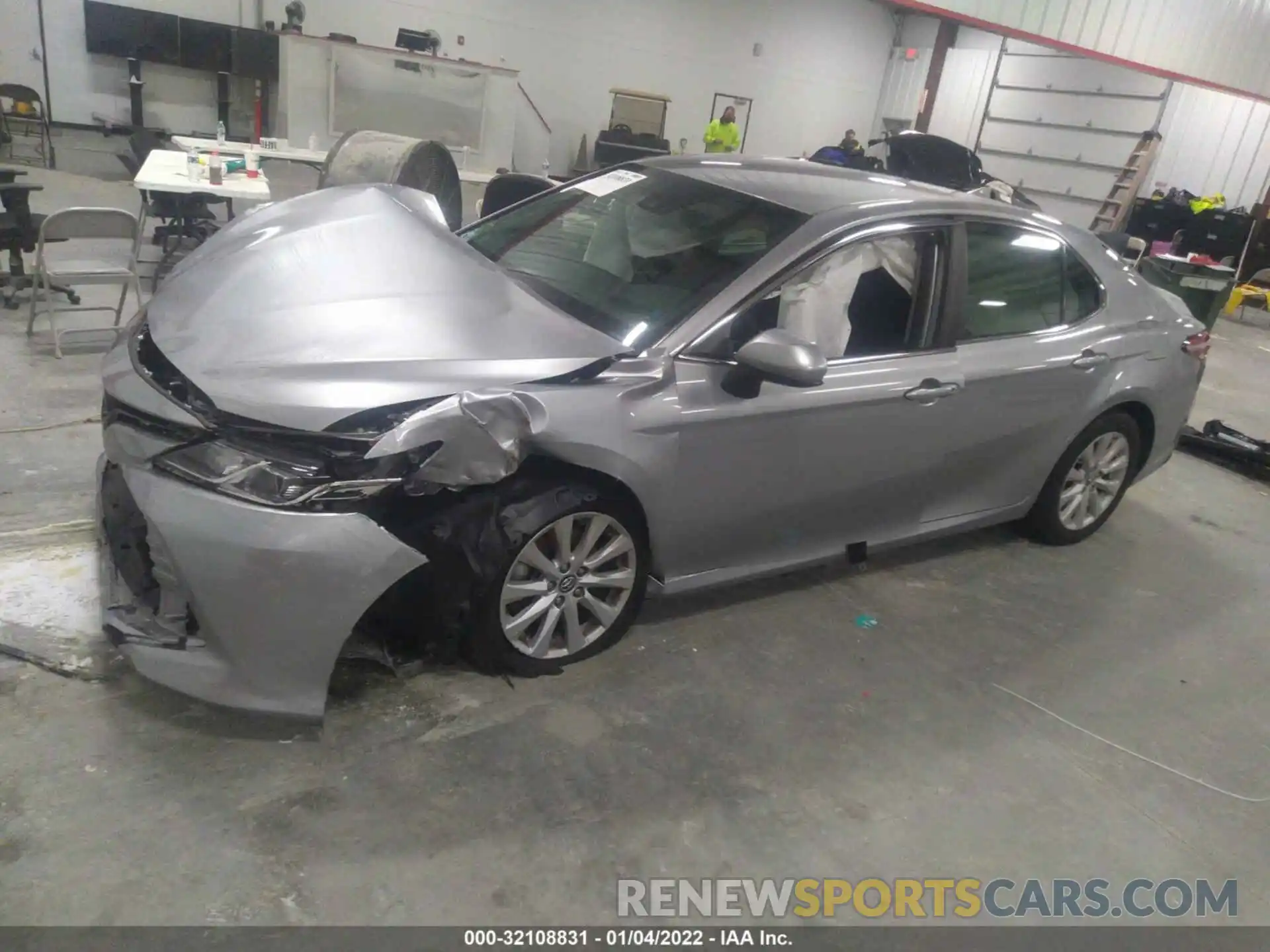 2 Photograph of a damaged car 4T1B11HK6KU737650 TOYOTA CAMRY 2019