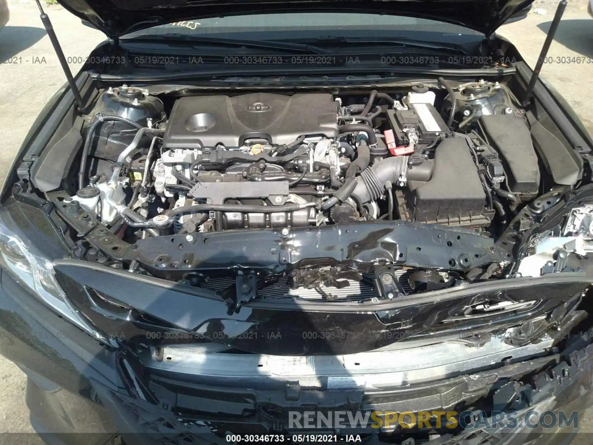 10 Photograph of a damaged car 4T1B11HK6KU738152 TOYOTA CAMRY 2019