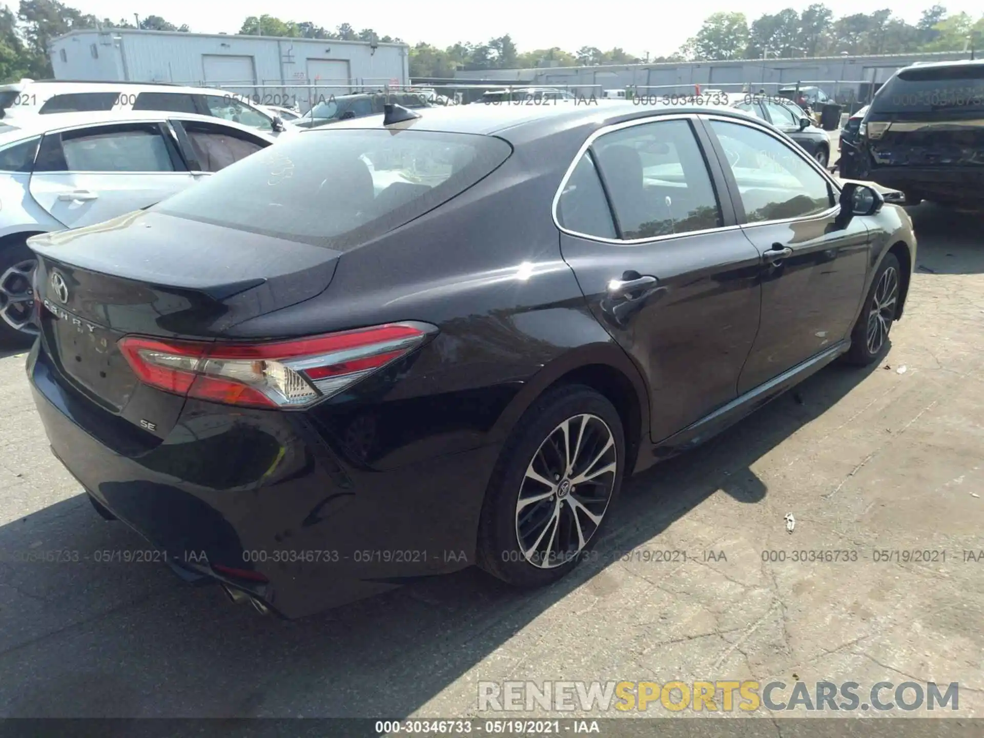 4 Фотография поврежденного автомобиля 4T1B11HK6KU738152 TOYOTA CAMRY 2019