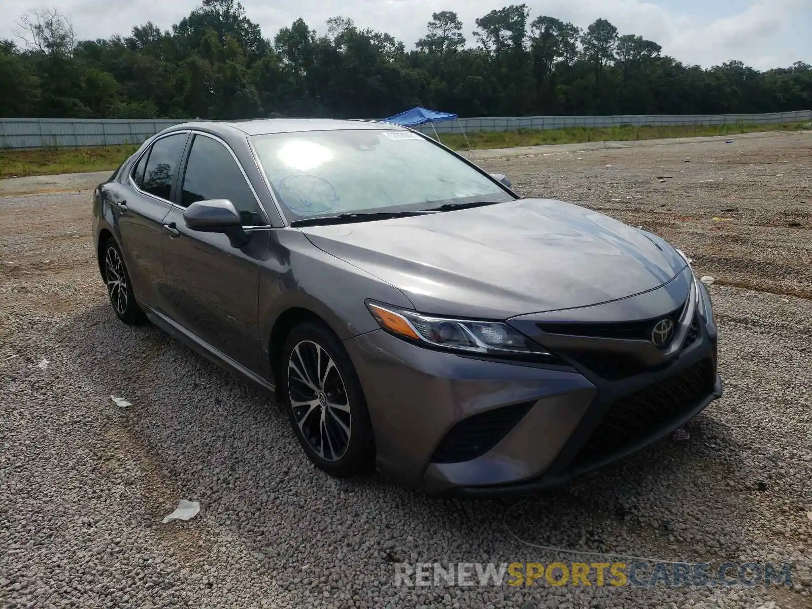 1 Photograph of a damaged car 4T1B11HK6KU738281 TOYOTA CAMRY 2019