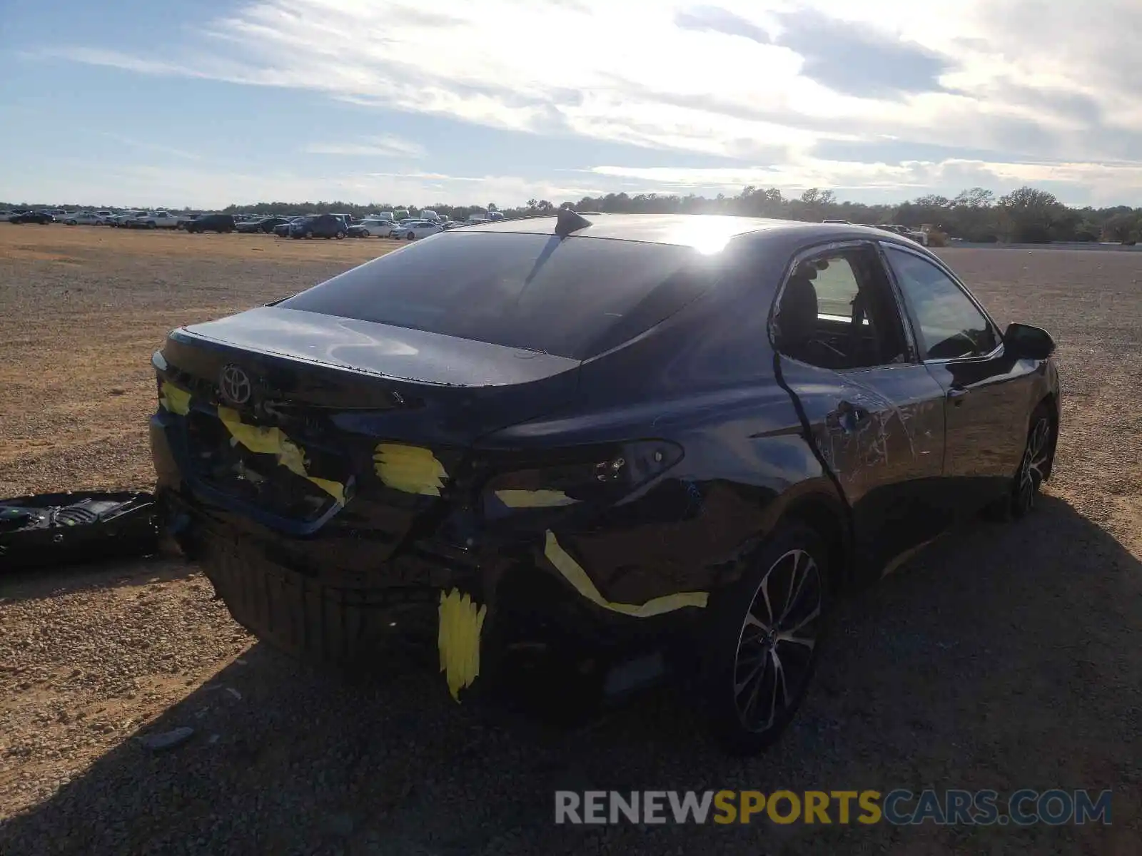 4 Photograph of a damaged car 4T1B11HK6KU738541 TOYOTA CAMRY 2019