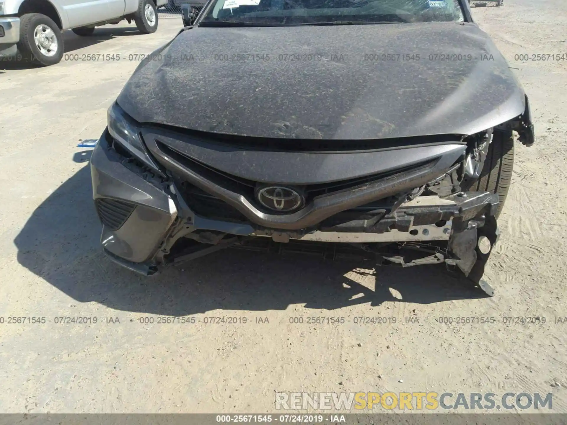 6 Photograph of a damaged car 4T1B11HK6KU739267 TOYOTA CAMRY 2019