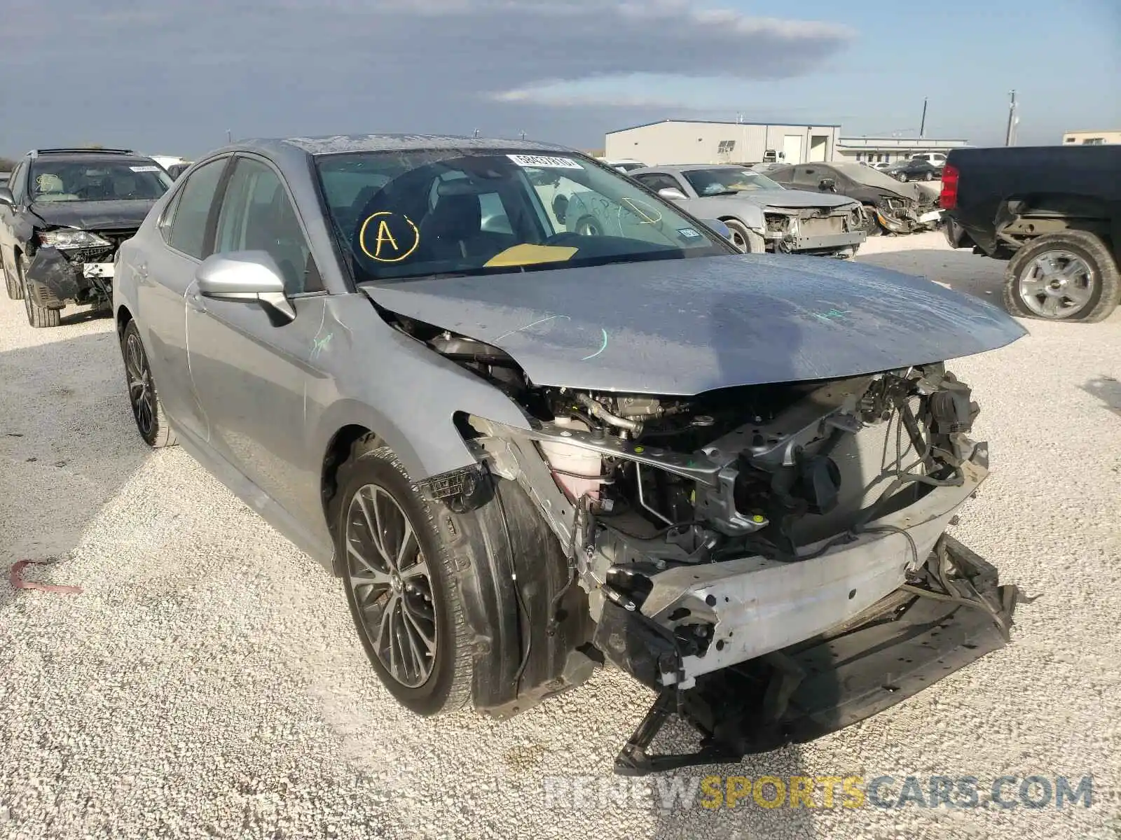 1 Photograph of a damaged car 4T1B11HK6KU739530 TOYOTA CAMRY 2019