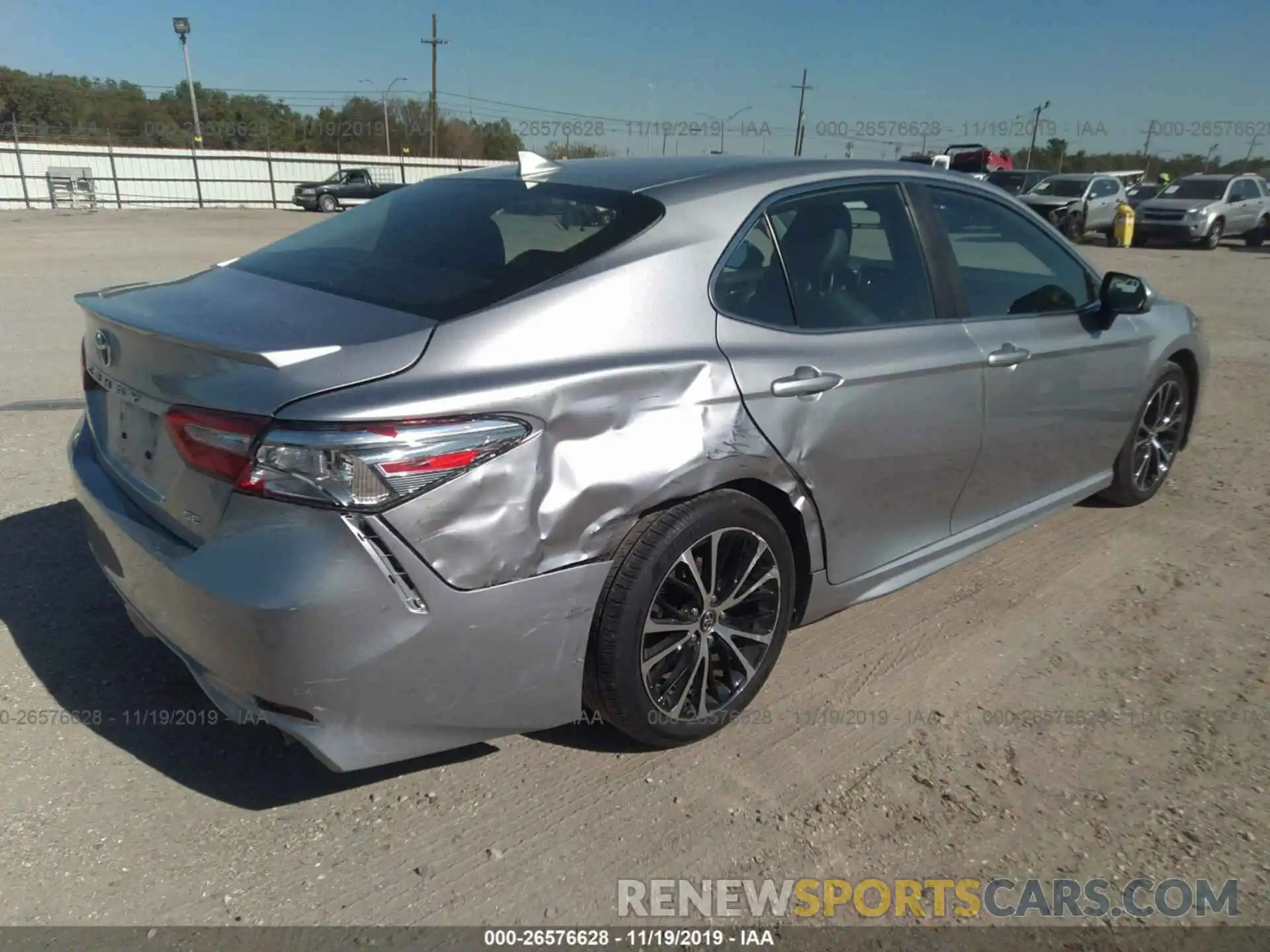 6 Photograph of a damaged car 4T1B11HK6KU740628 TOYOTA CAMRY 2019