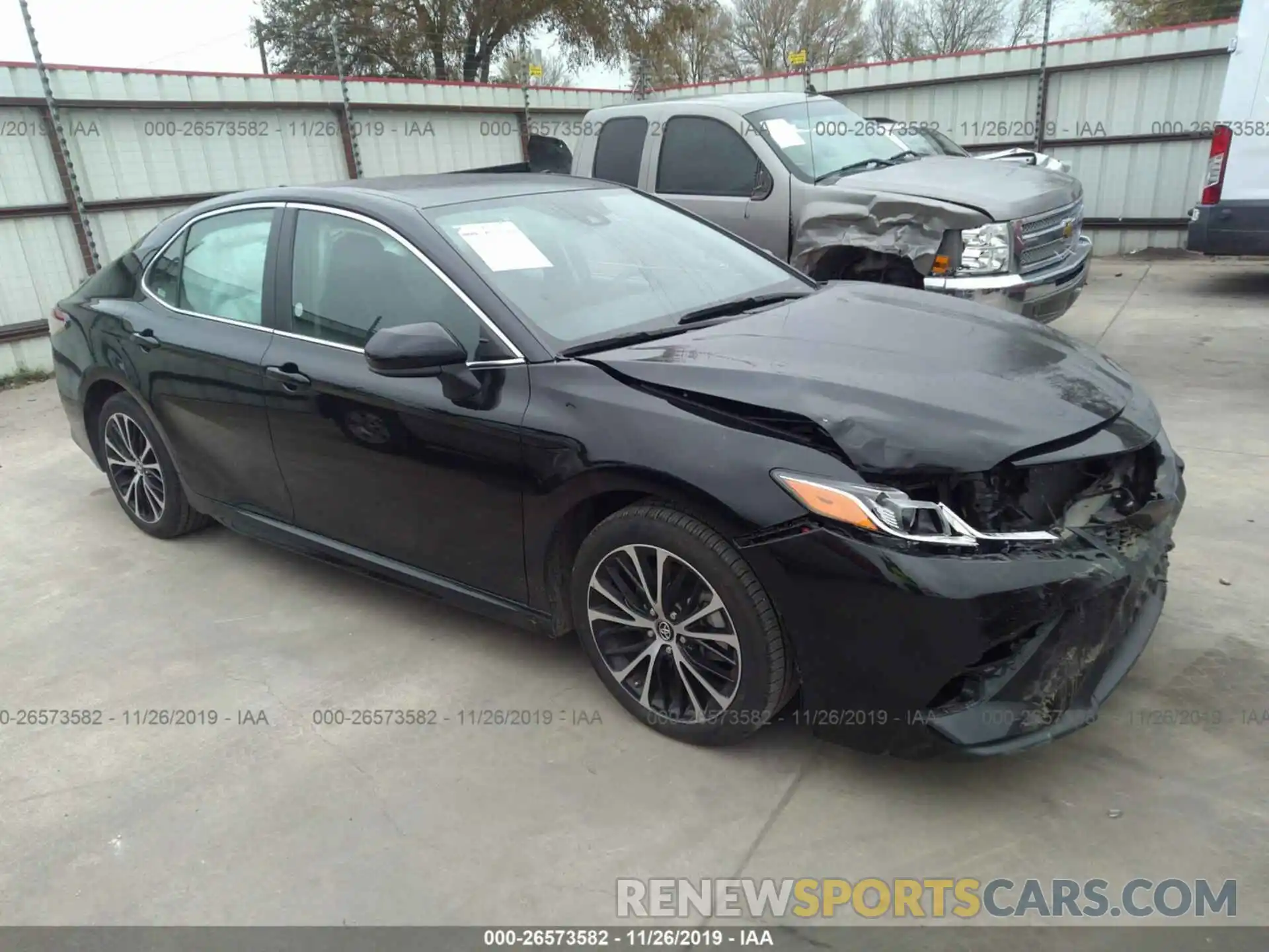 1 Photograph of a damaged car 4T1B11HK6KU740676 TOYOTA CAMRY 2019