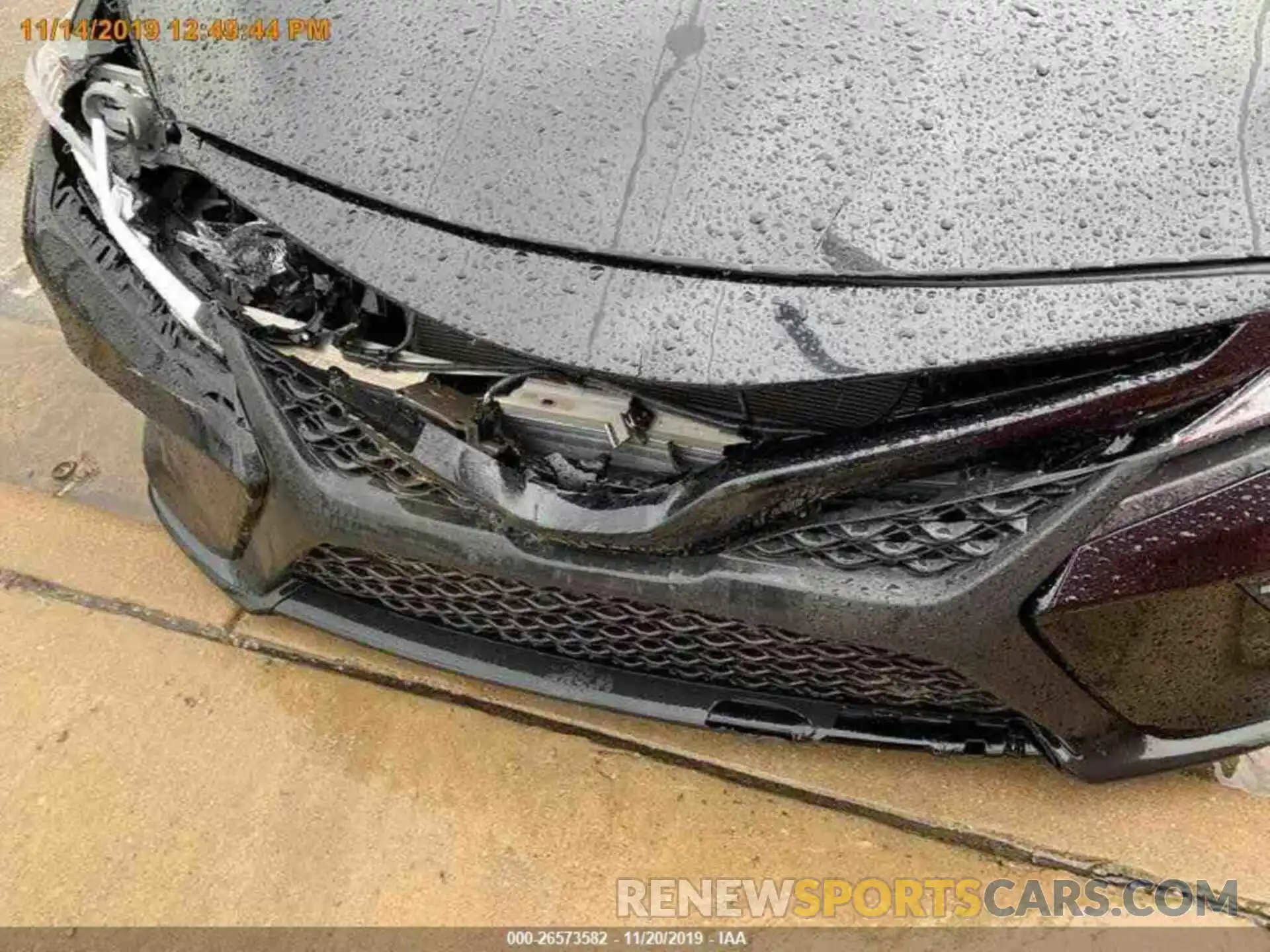 13 Photograph of a damaged car 4T1B11HK6KU740676 TOYOTA CAMRY 2019