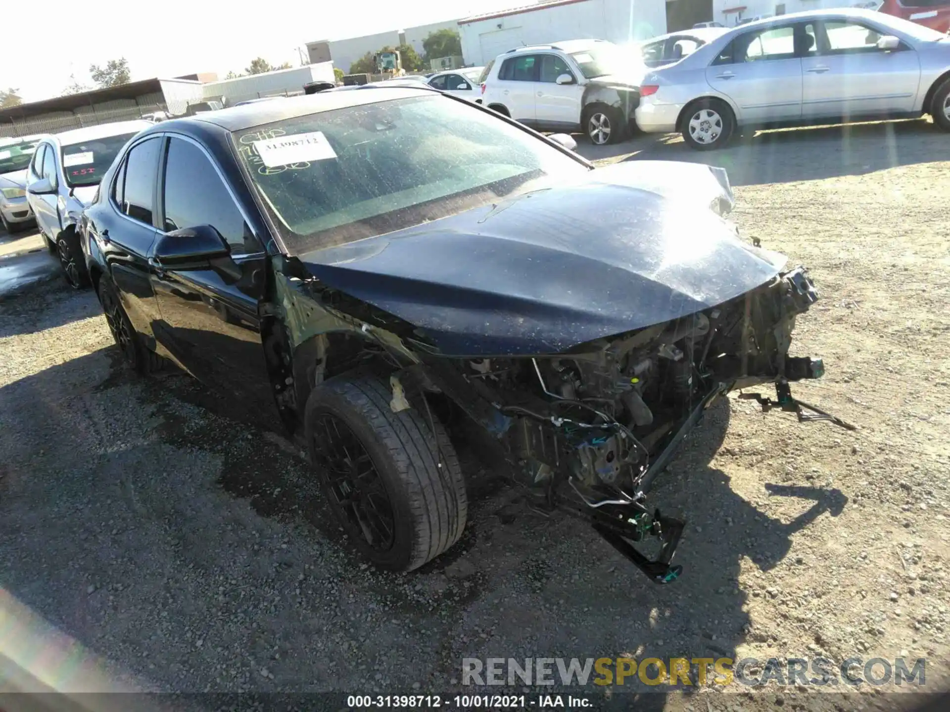 1 Photograph of a damaged car 4T1B11HK6KU740712 TOYOTA CAMRY 2019