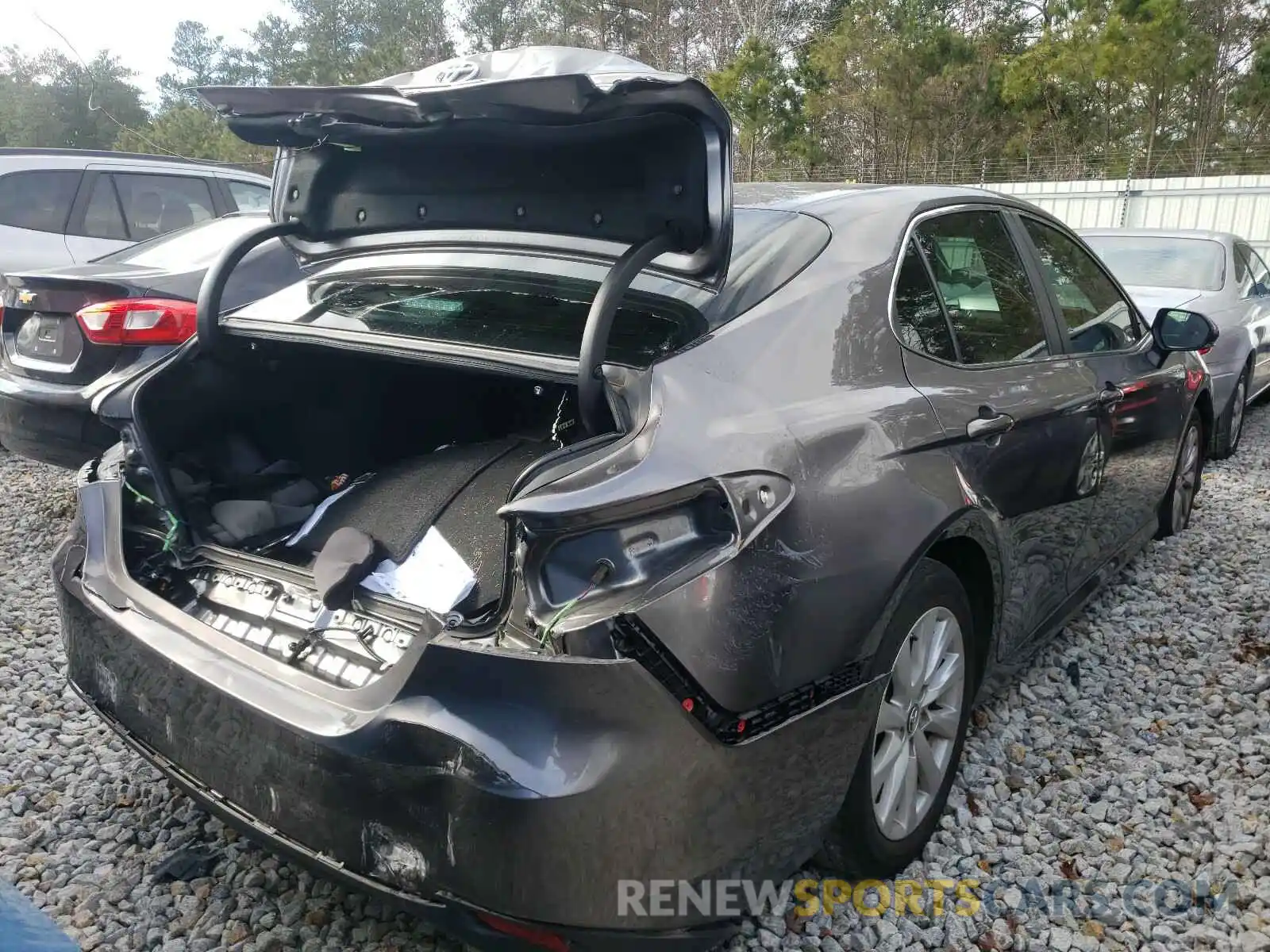 4 Photograph of a damaged car 4T1B11HK6KU741455 TOYOTA CAMRY 2019