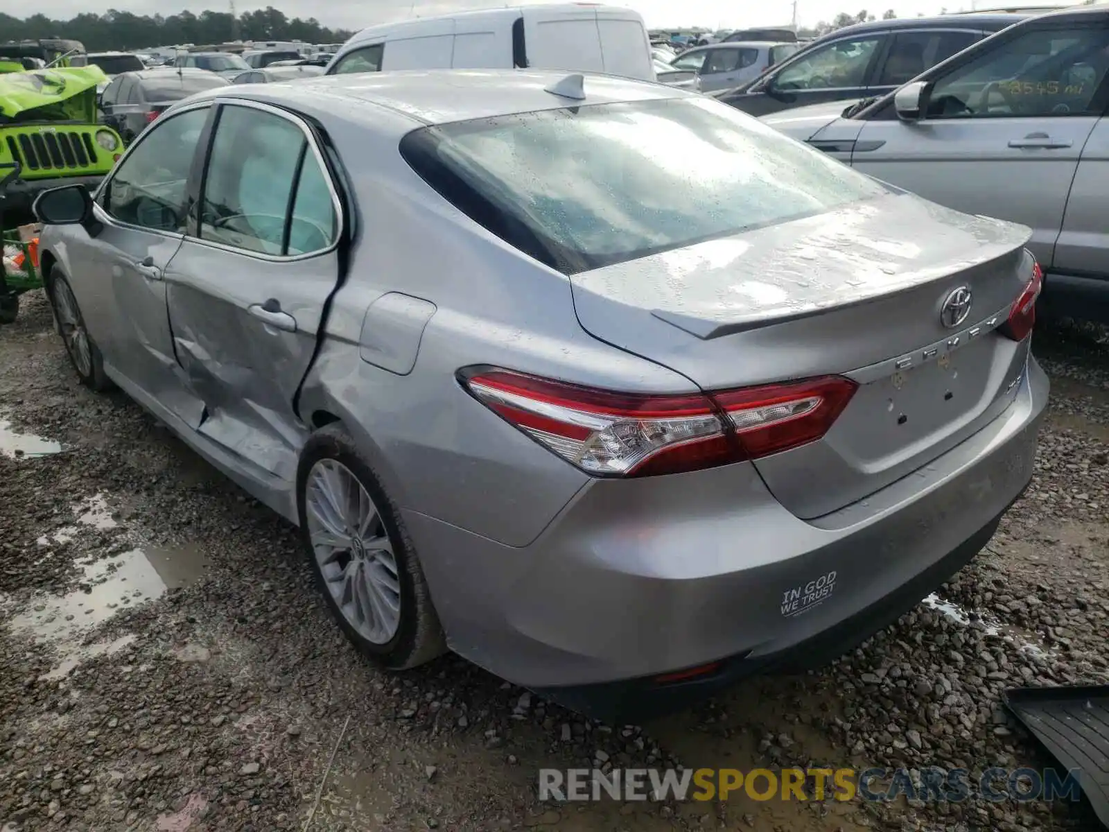 3 Photograph of a damaged car 4T1B11HK6KU741634 TOYOTA CAMRY 2019