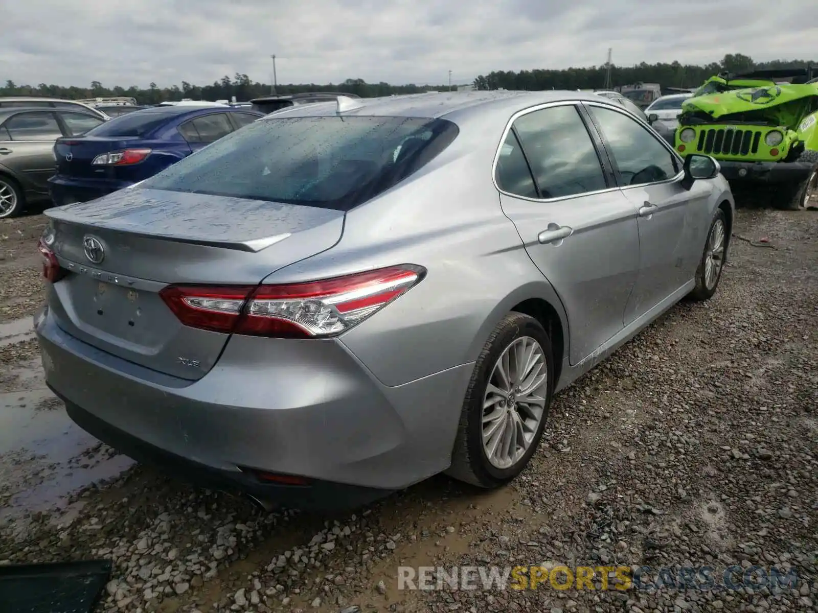 4 Фотография поврежденного автомобиля 4T1B11HK6KU741634 TOYOTA CAMRY 2019