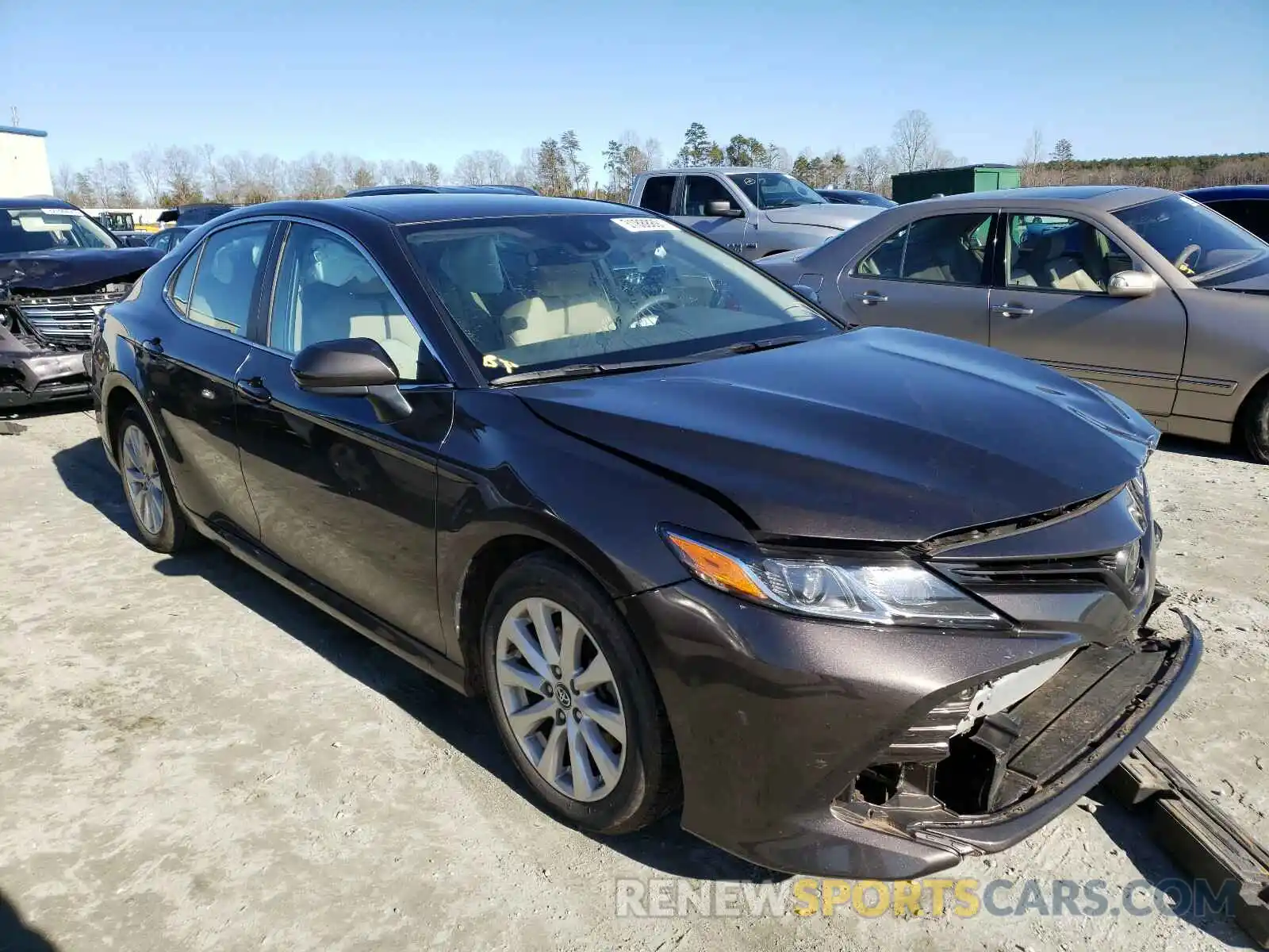 1 Photograph of a damaged car 4T1B11HK6KU744470 TOYOTA CAMRY 2019