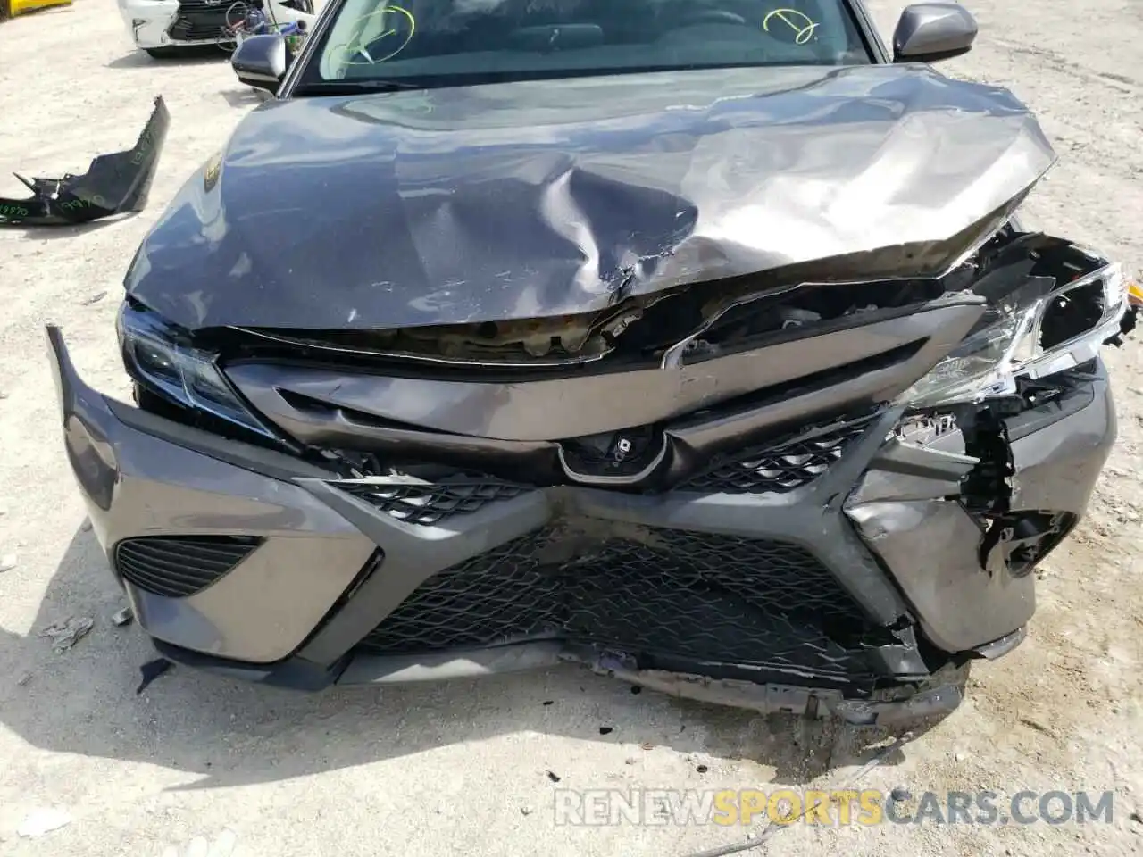 9 Photograph of a damaged car 4T1B11HK6KU745327 TOYOTA CAMRY 2019