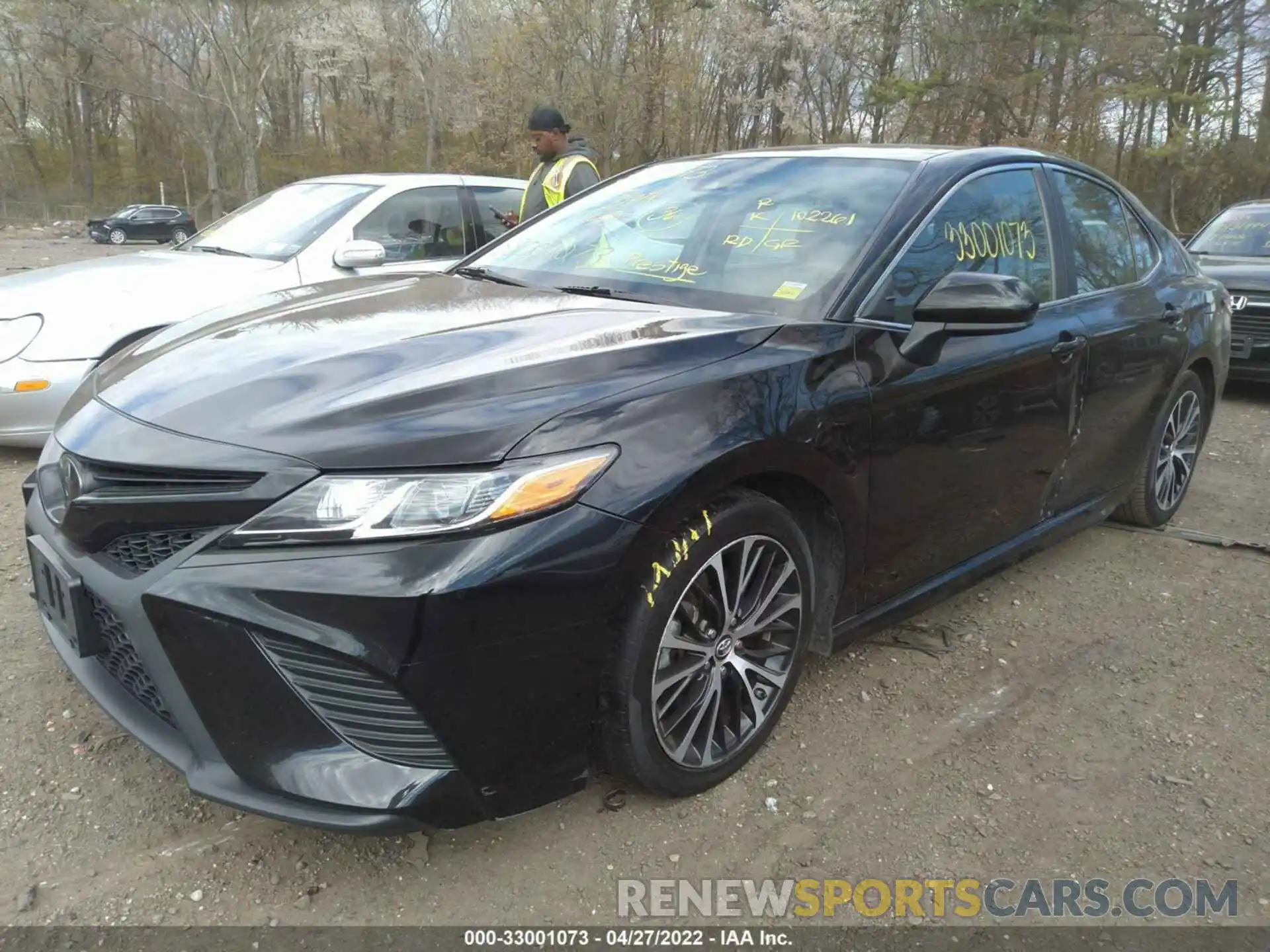 2 Photograph of a damaged car 4T1B11HK6KU748888 TOYOTA CAMRY 2019