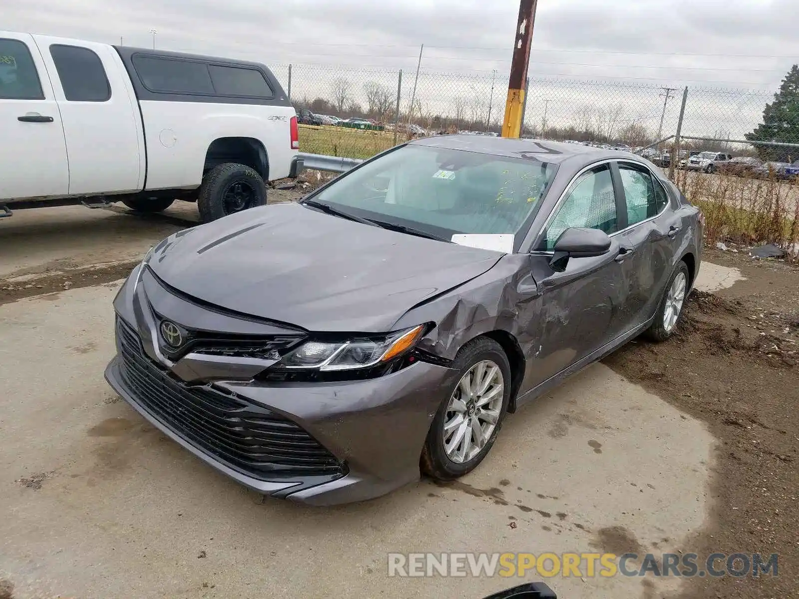 2 Photograph of a damaged car 4T1B11HK6KU749622 TOYOTA CAMRY 2019