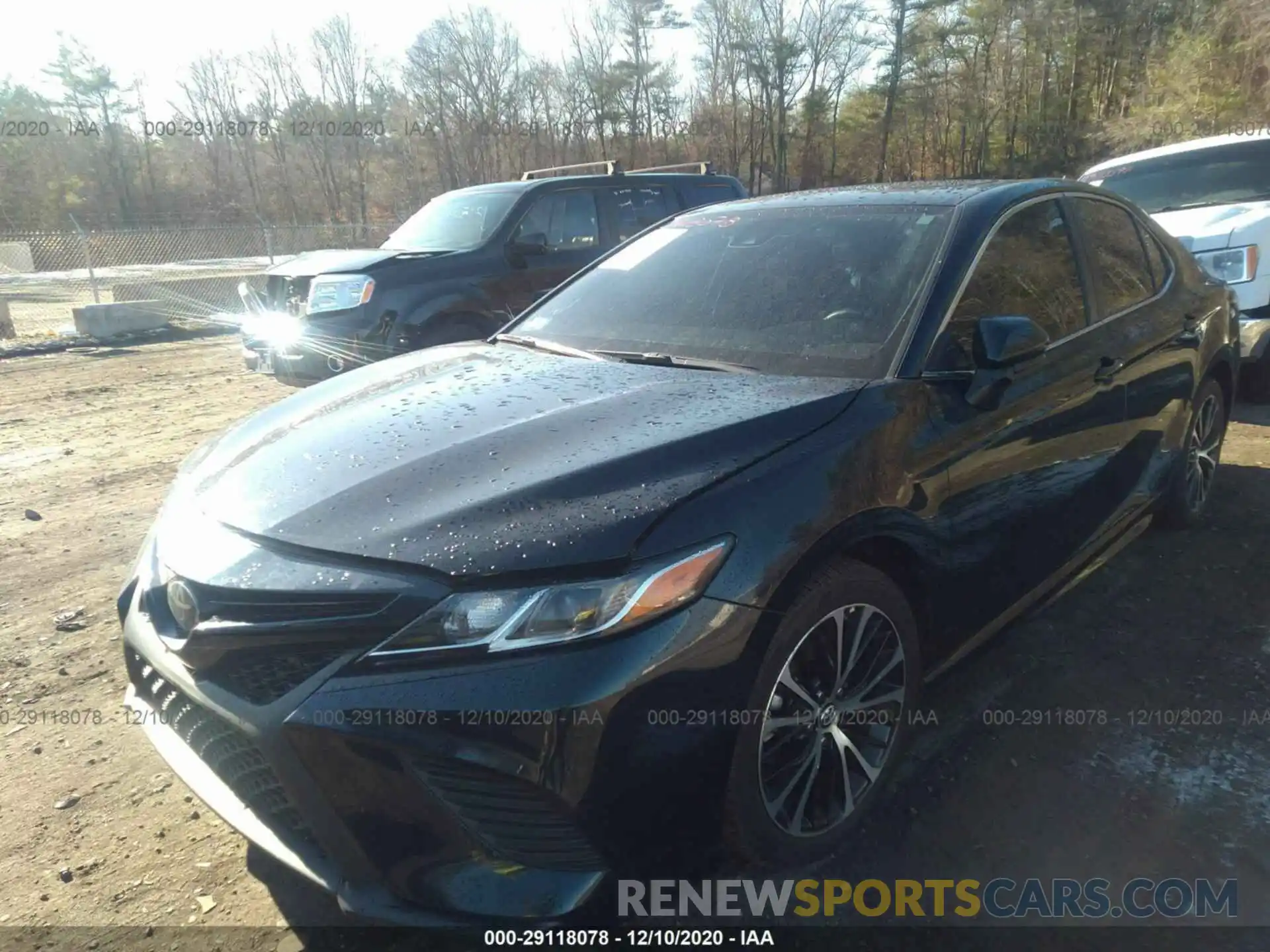 2 Photograph of a damaged car 4T1B11HK6KU750611 TOYOTA CAMRY 2019