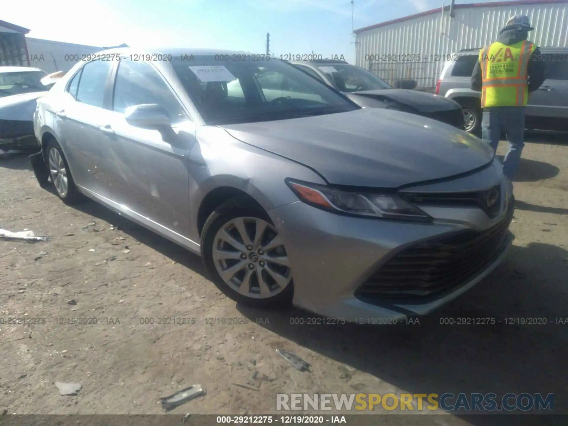 1 Photograph of a damaged car 4T1B11HK6KU753640 TOYOTA CAMRY 2019