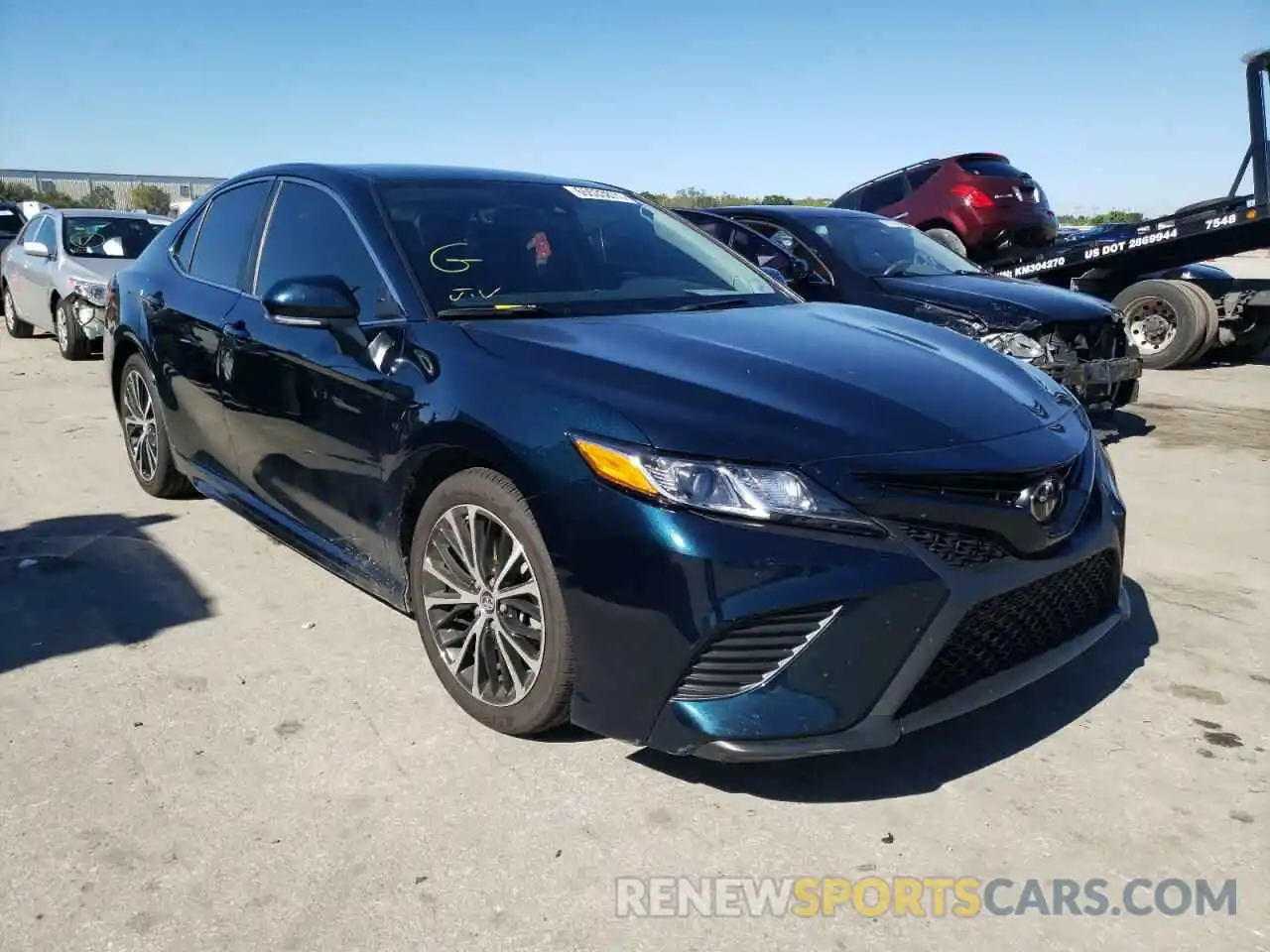 1 Photograph of a damaged car 4T1B11HK6KU753945 TOYOTA CAMRY 2019