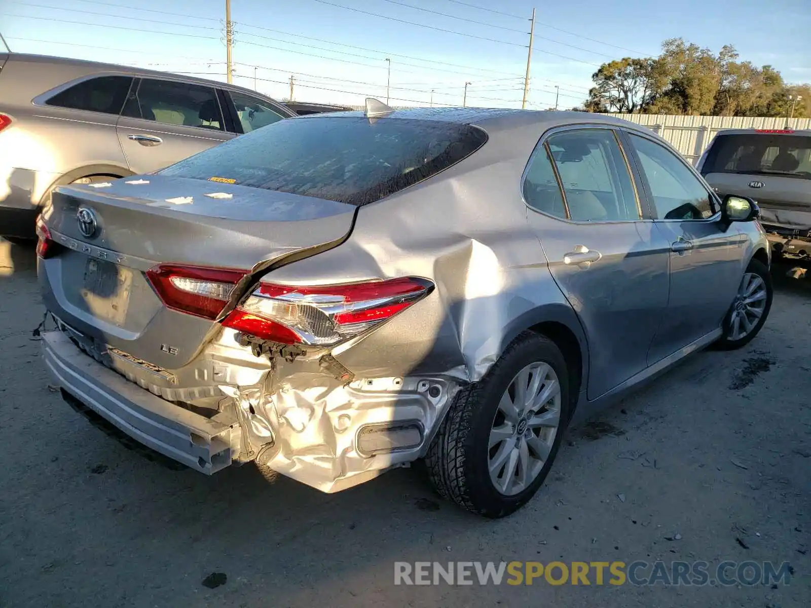 4 Photograph of a damaged car 4T1B11HK6KU755436 TOYOTA CAMRY 2019