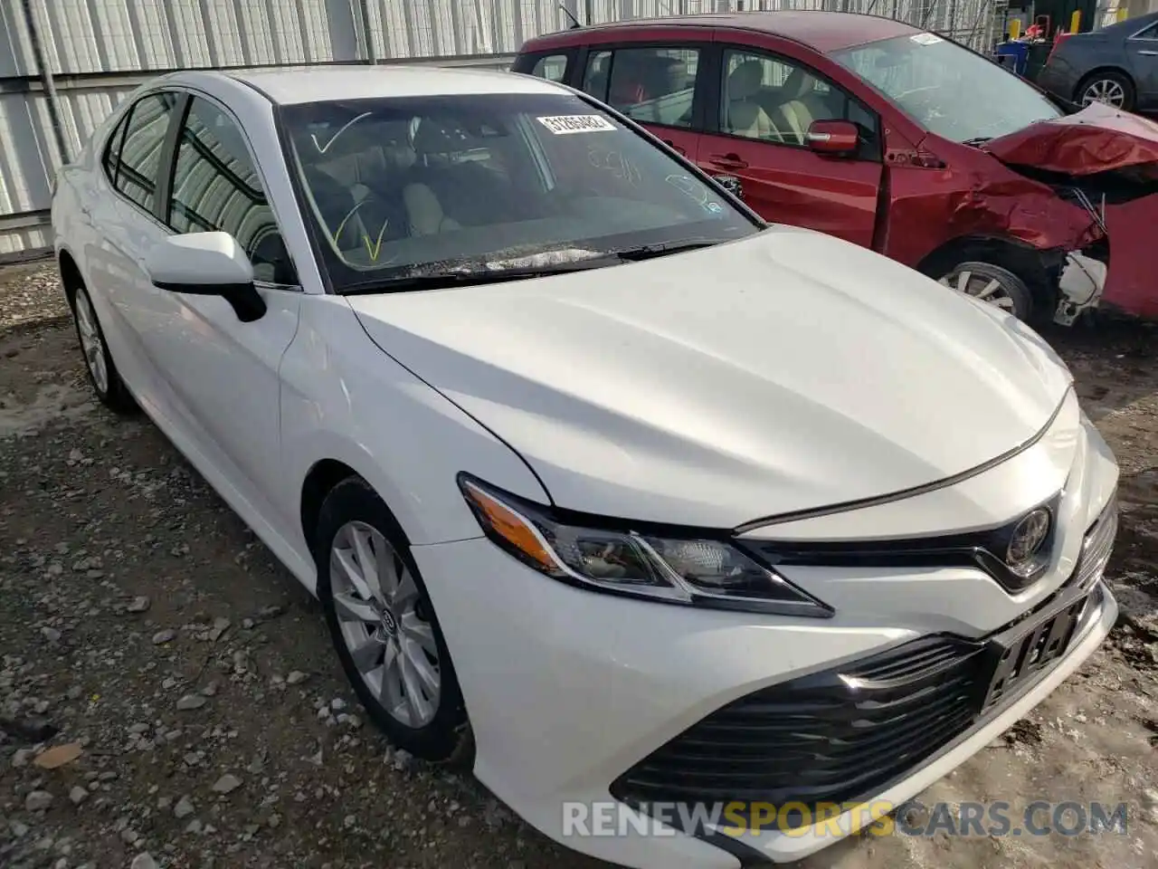 1 Photograph of a damaged car 4T1B11HK6KU756019 TOYOTA CAMRY 2019