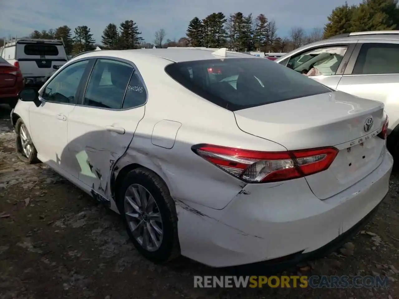 3 Photograph of a damaged car 4T1B11HK6KU756019 TOYOTA CAMRY 2019