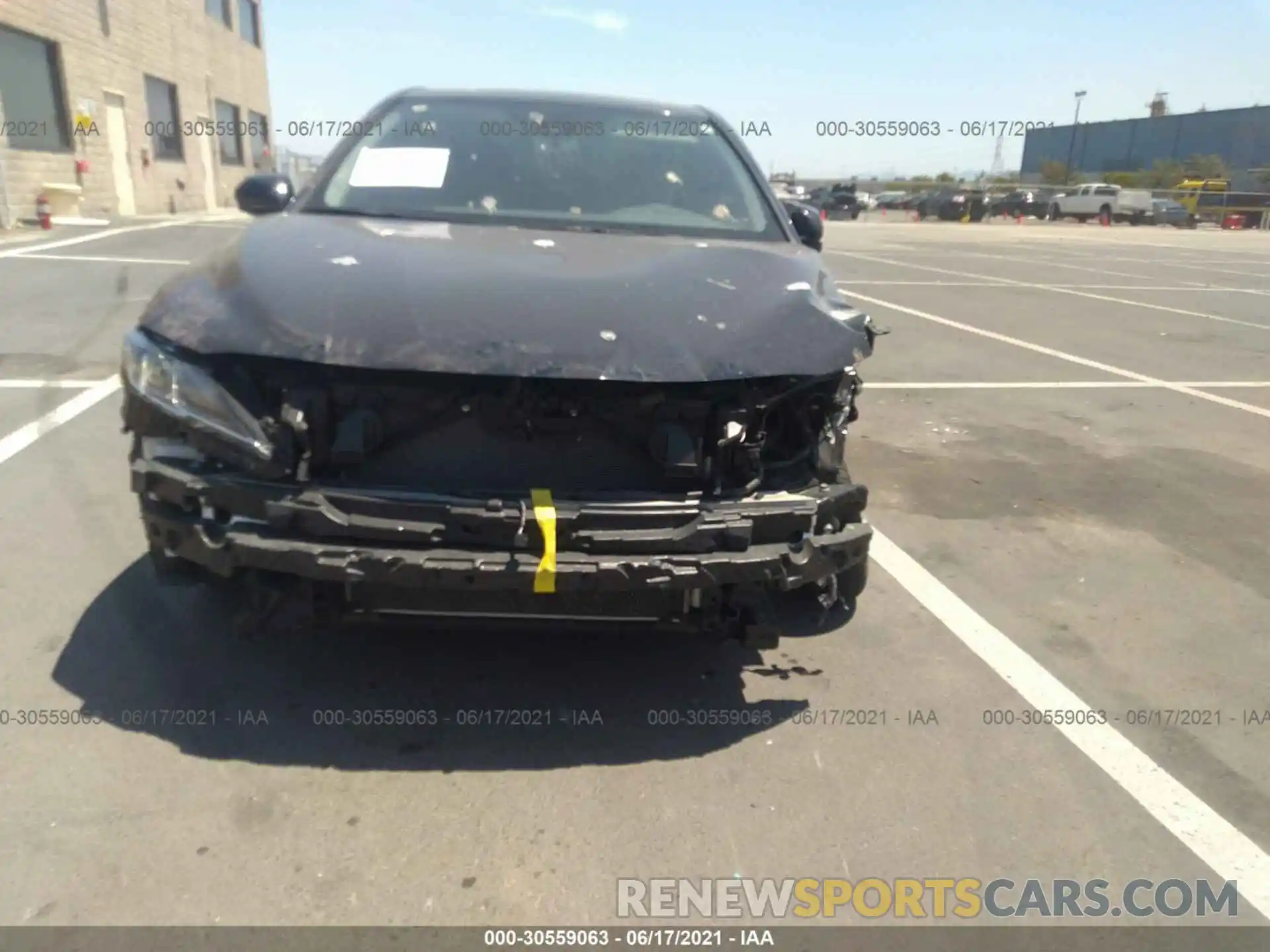 6 Photograph of a damaged car 4T1B11HK6KU757560 TOYOTA CAMRY 2019