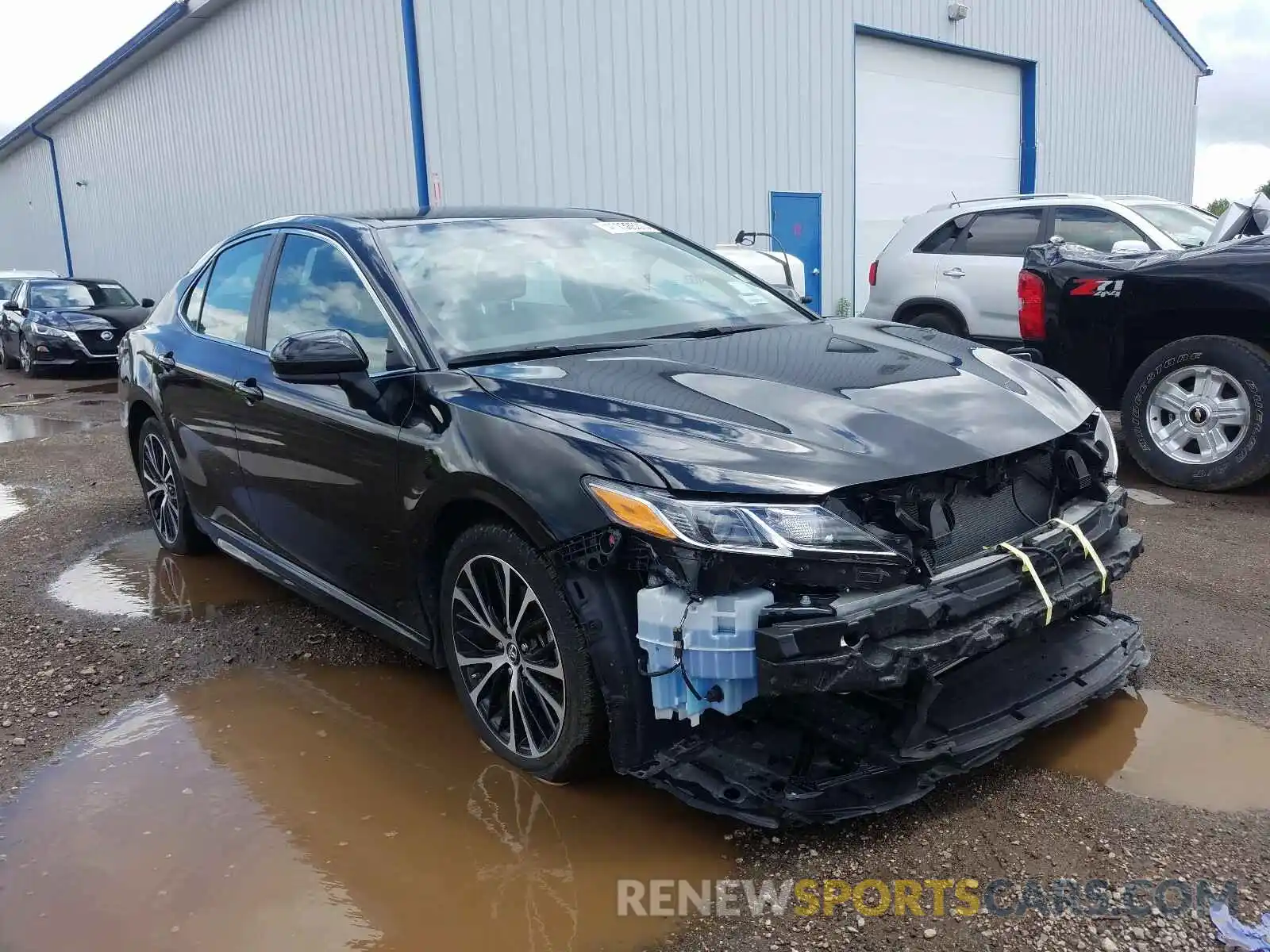 1 Photograph of a damaged car 4T1B11HK6KU758739 TOYOTA CAMRY 2019