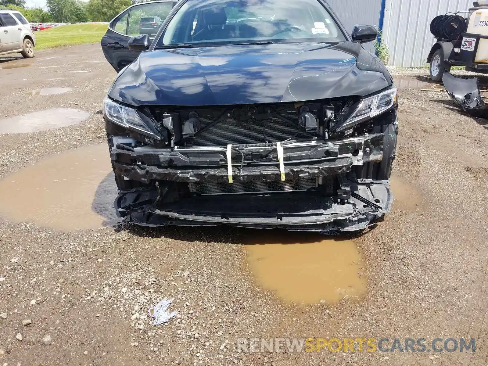 9 Photograph of a damaged car 4T1B11HK6KU758739 TOYOTA CAMRY 2019