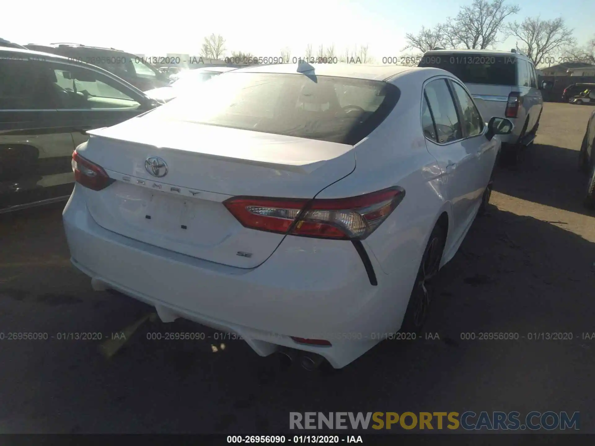 4 Photograph of a damaged car 4T1B11HK6KU759017 TOYOTA CAMRY 2019