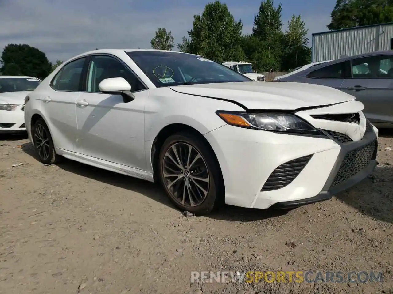 1 Photograph of a damaged car 4T1B11HK6KU759695 TOYOTA CAMRY 2019