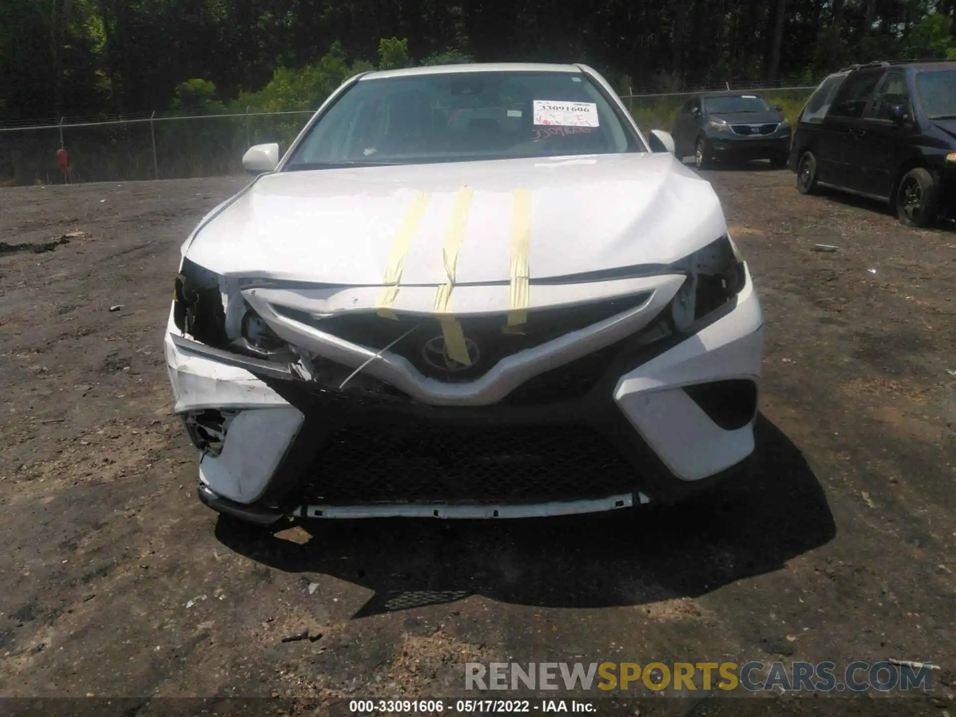 6 Photograph of a damaged car 4T1B11HK6KU761740 TOYOTA CAMRY 2019