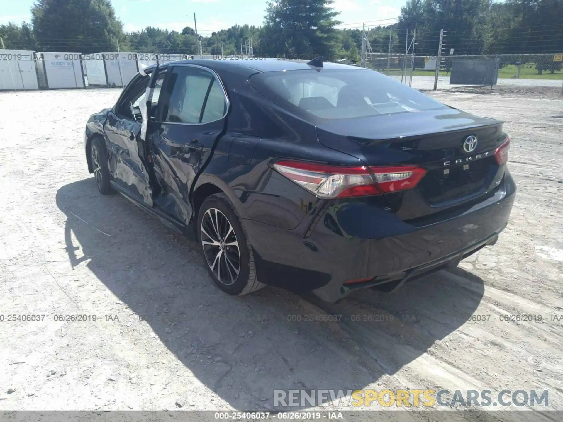 3 Photograph of a damaged car 4T1B11HK6KU761849 TOYOTA CAMRY 2019