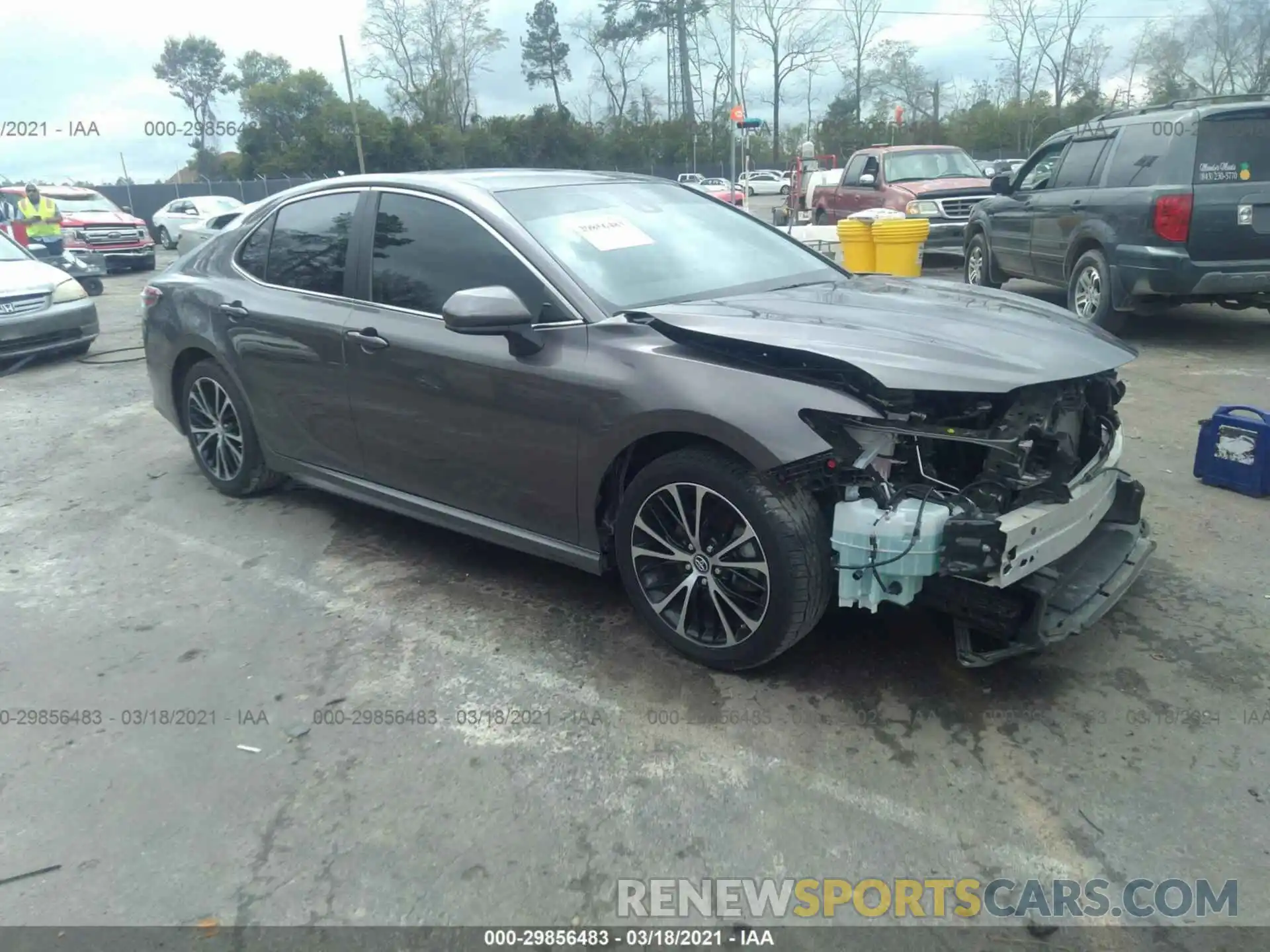 1 Photograph of a damaged car 4T1B11HK6KU762032 TOYOTA CAMRY 2019