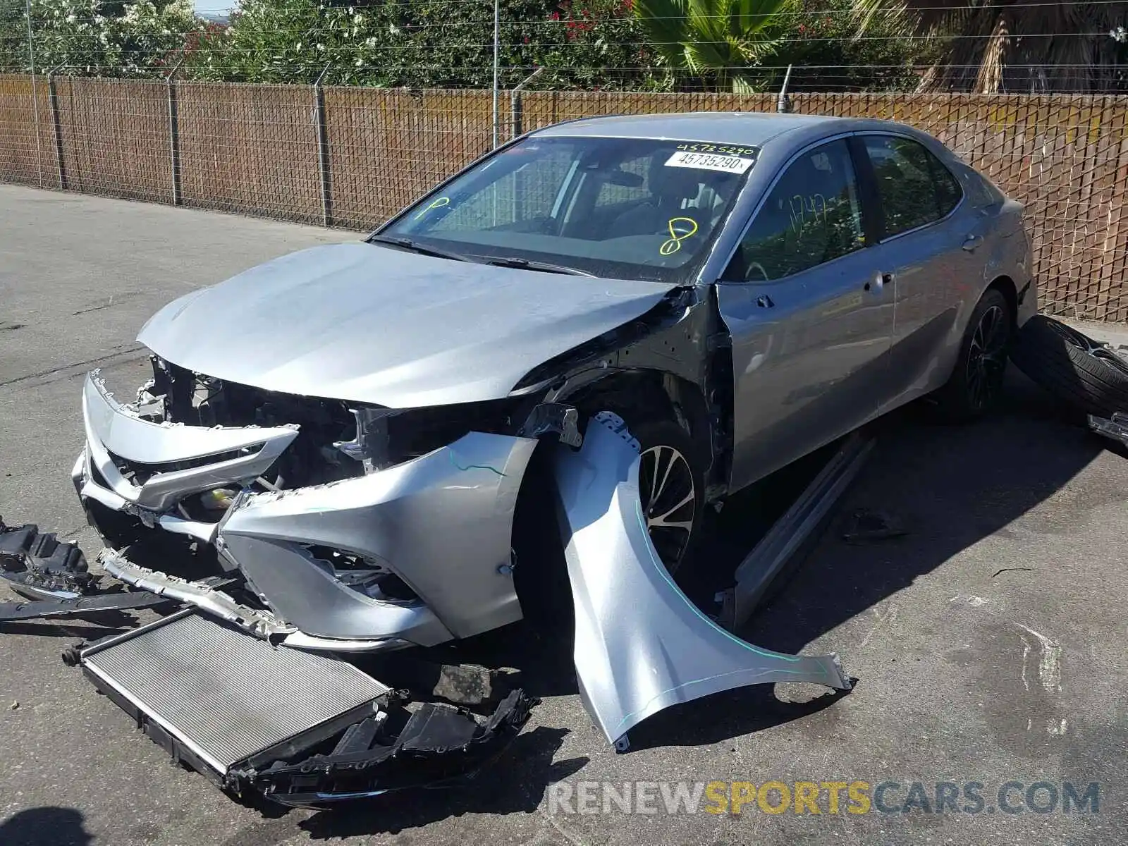 2 Photograph of a damaged car 4T1B11HK6KU762239 TOYOTA CAMRY 2019