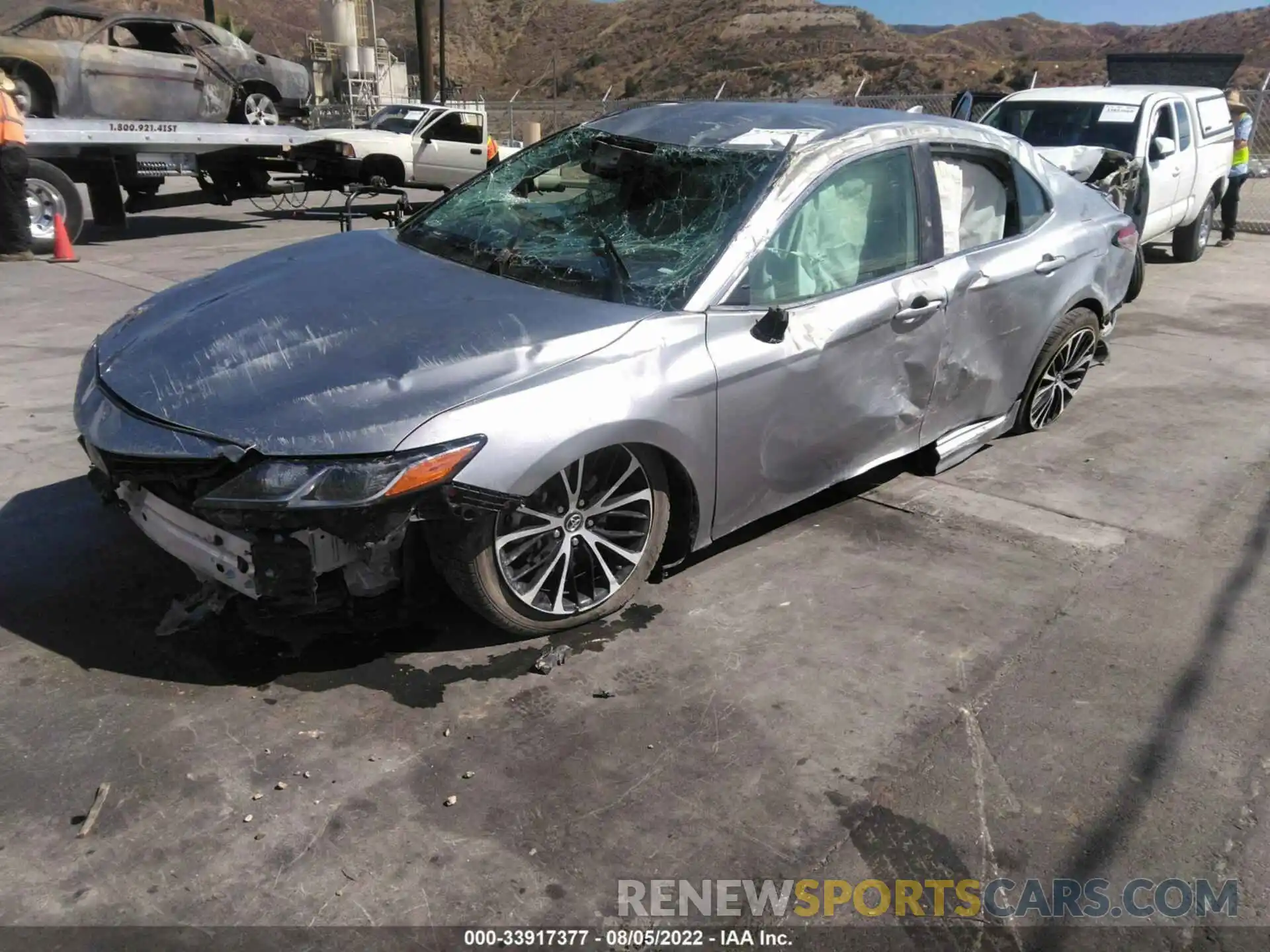 2 Photograph of a damaged car 4T1B11HK6KU762709 TOYOTA CAMRY 2019