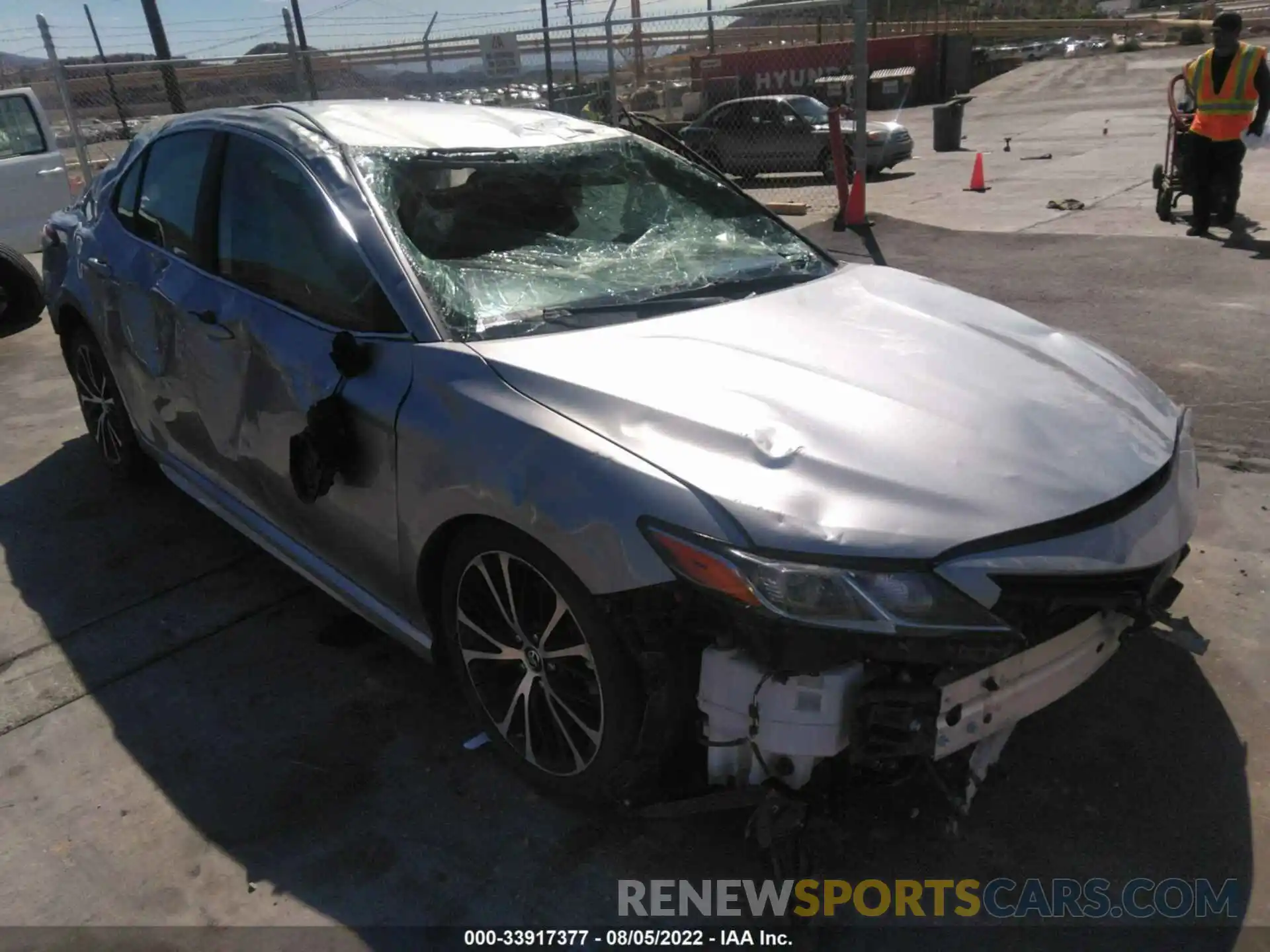 6 Photograph of a damaged car 4T1B11HK6KU762709 TOYOTA CAMRY 2019