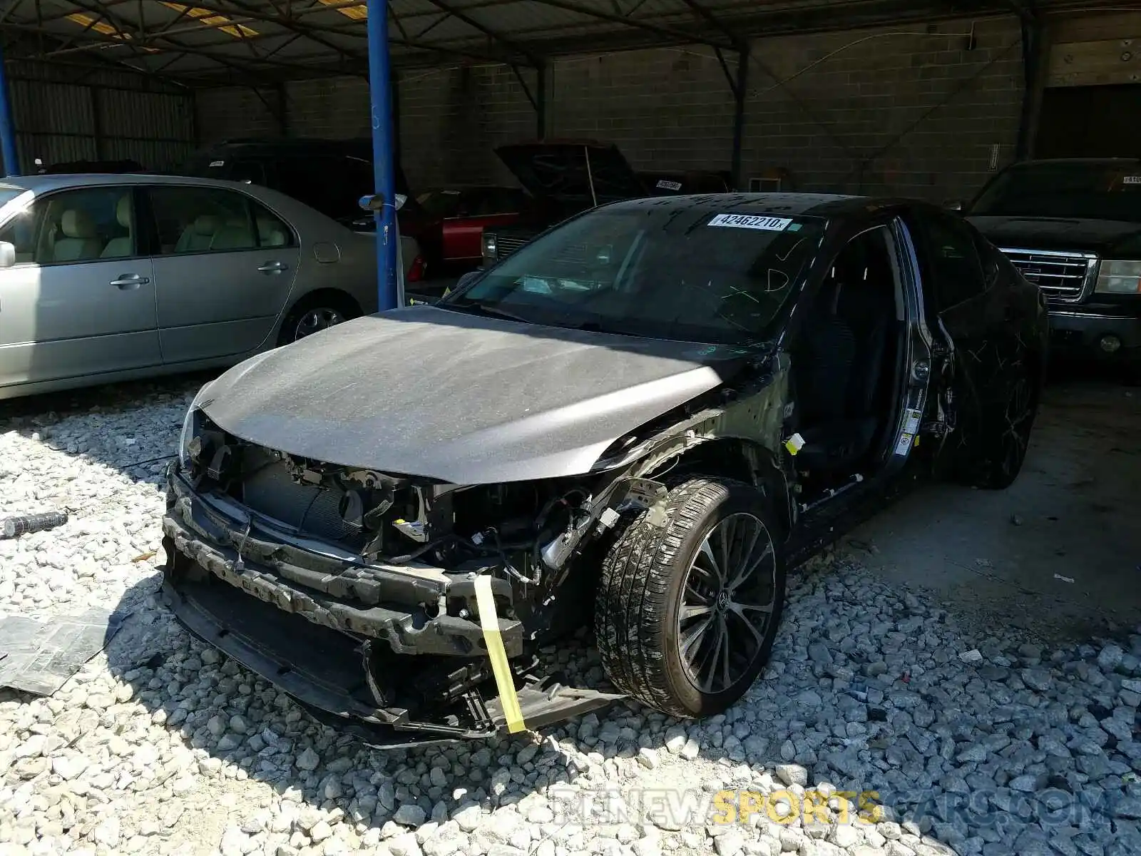 9 Photograph of a damaged car 4T1B11HK6KU764301 TOYOTA CAMRY 2019