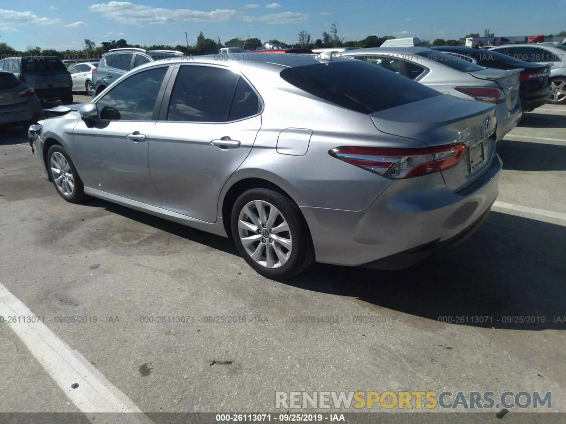 3 Photograph of a damaged car 4T1B11HK6KU766307 TOYOTA CAMRY 2019