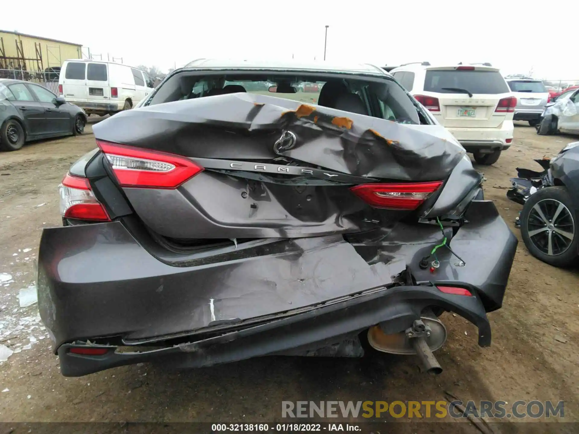 6 Photograph of a damaged car 4T1B11HK6KU768526 TOYOTA CAMRY 2019