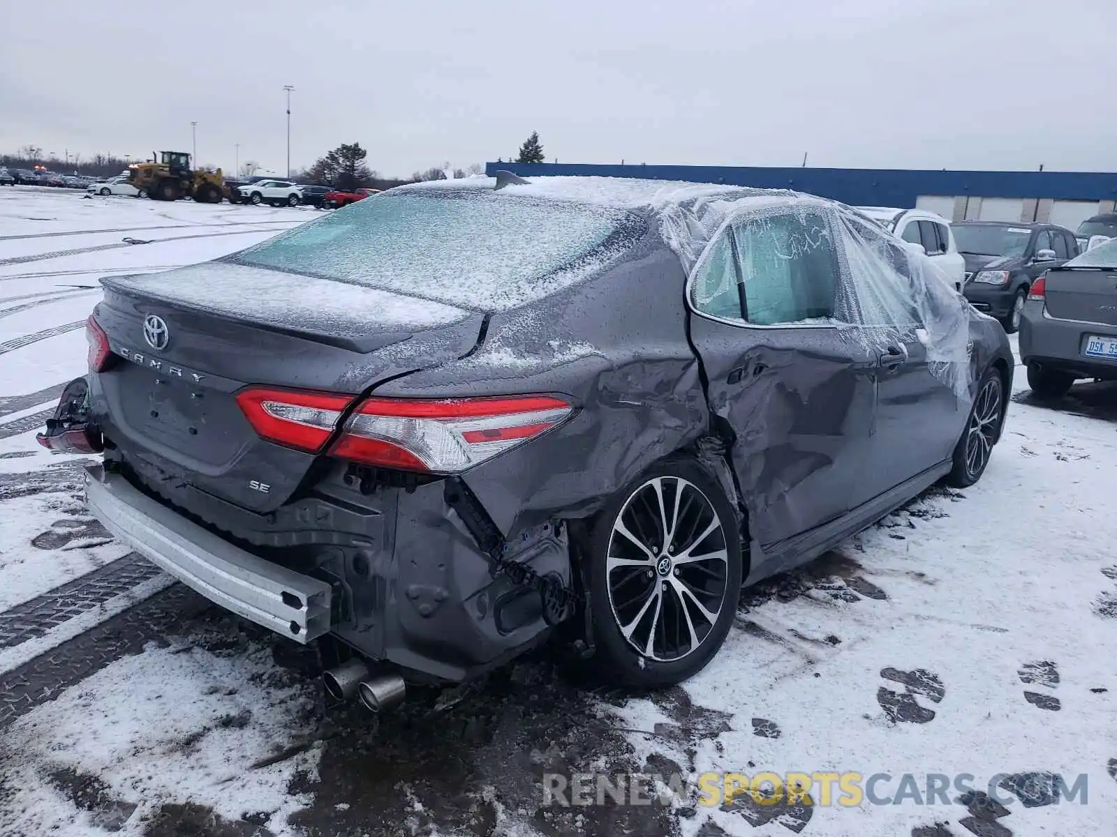 4 Photograph of a damaged car 4T1B11HK6KU769238 TOYOTA CAMRY 2019
