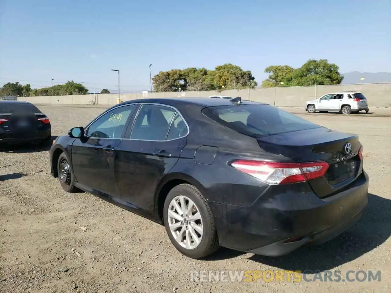 3 Photograph of a damaged car 4T1B11HK6KU769580 TOYOTA CAMRY 2019