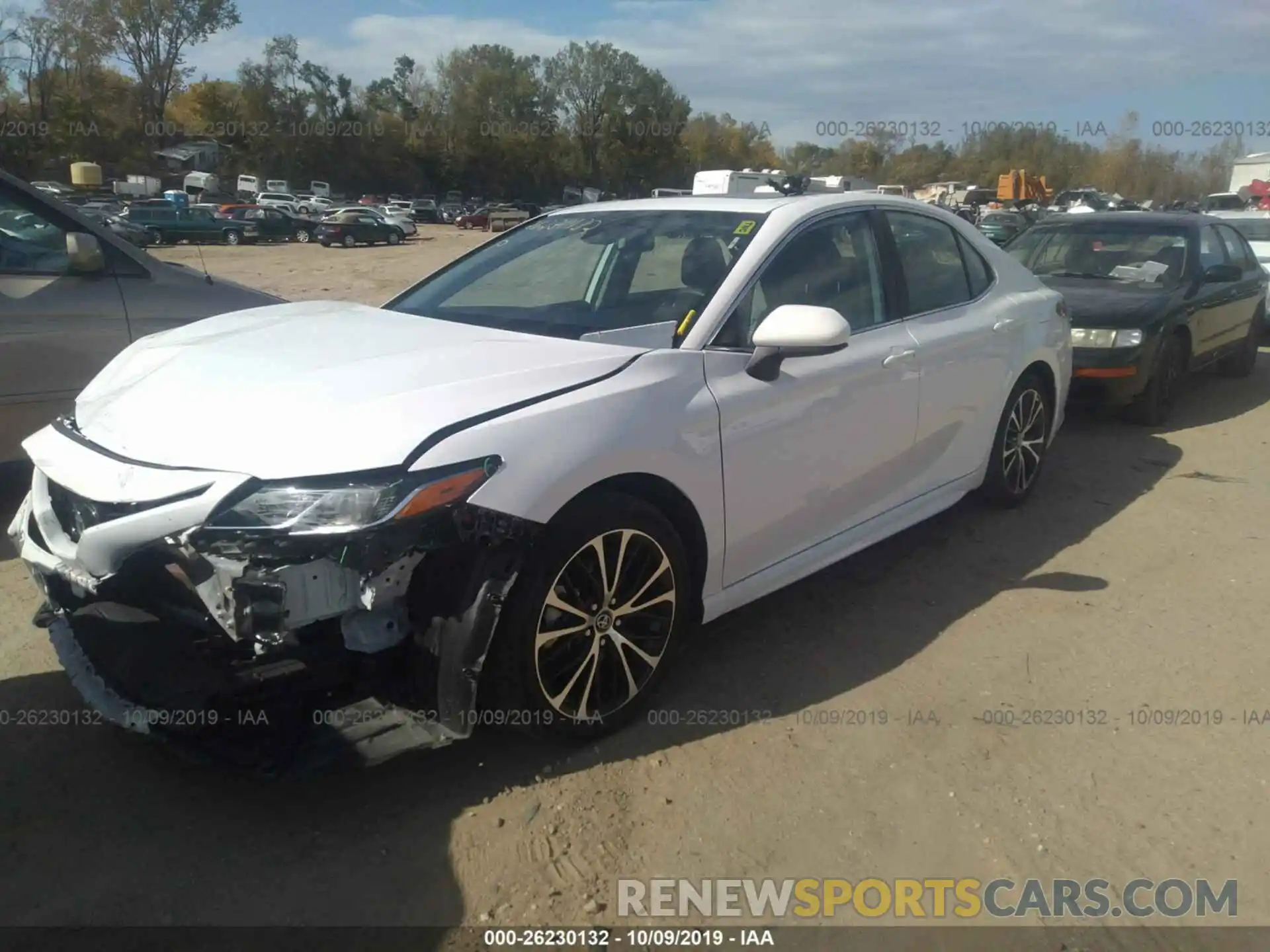 2 Photograph of a damaged car 4T1B11HK6KU769854 TOYOTA CAMRY 2019