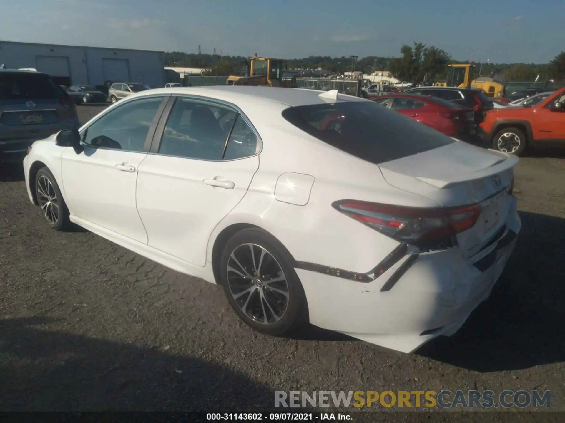 3 Photograph of a damaged car 4T1B11HK6KU771006 TOYOTA CAMRY 2019