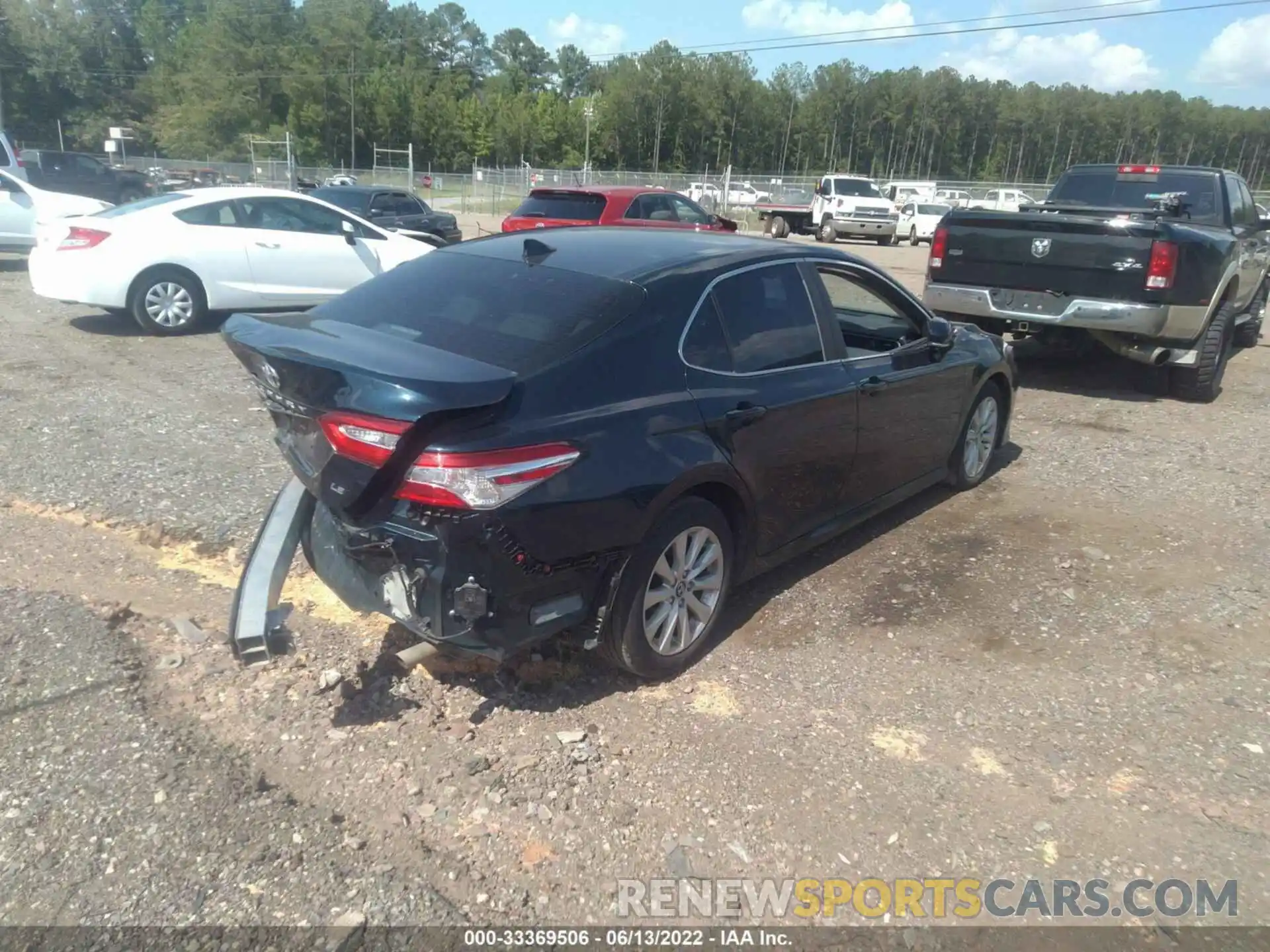 4 Photograph of a damaged car 4T1B11HK6KU771040 TOYOTA CAMRY 2019