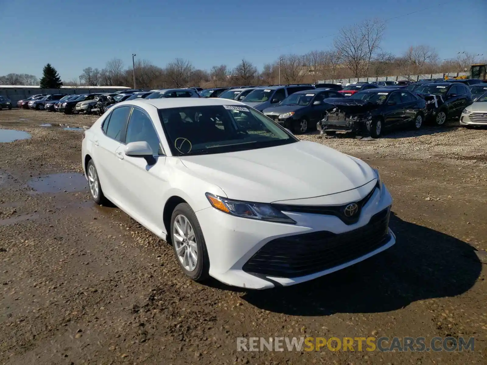 1 Photograph of a damaged car 4T1B11HK6KU772415 TOYOTA CAMRY 2019