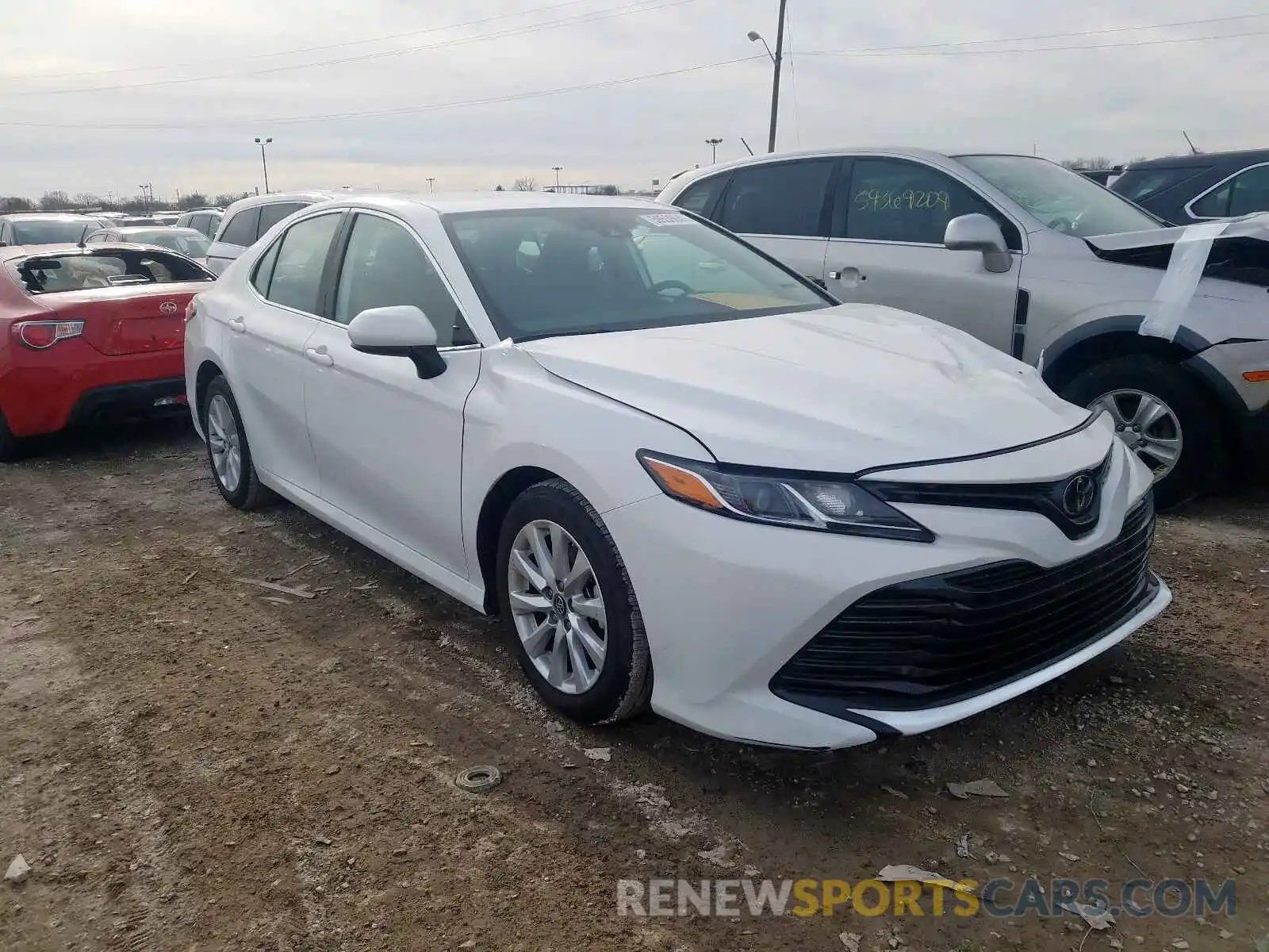 1 Photograph of a damaged car 4T1B11HK6KU773984 TOYOTA CAMRY 2019