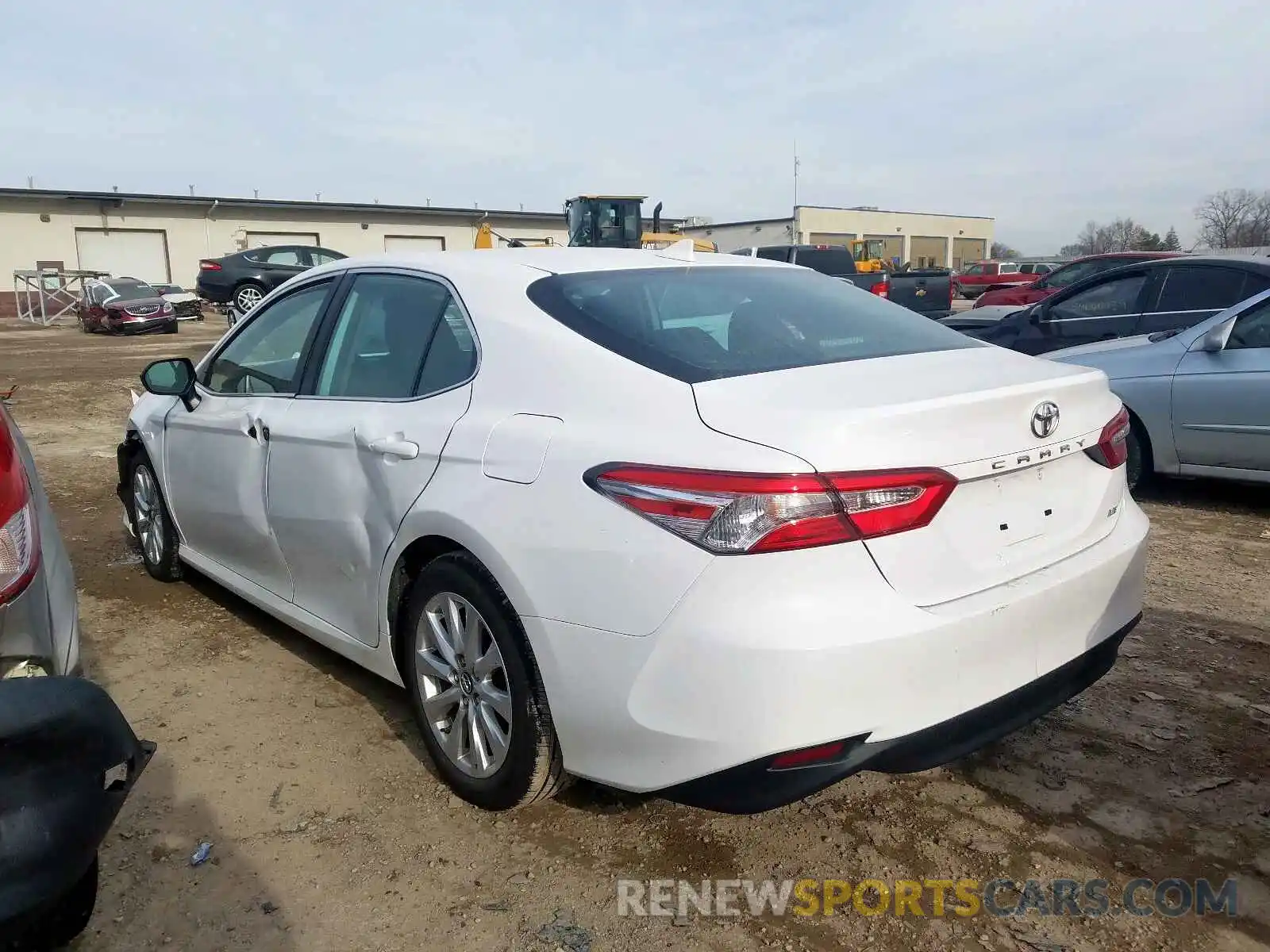 3 Photograph of a damaged car 4T1B11HK6KU773984 TOYOTA CAMRY 2019