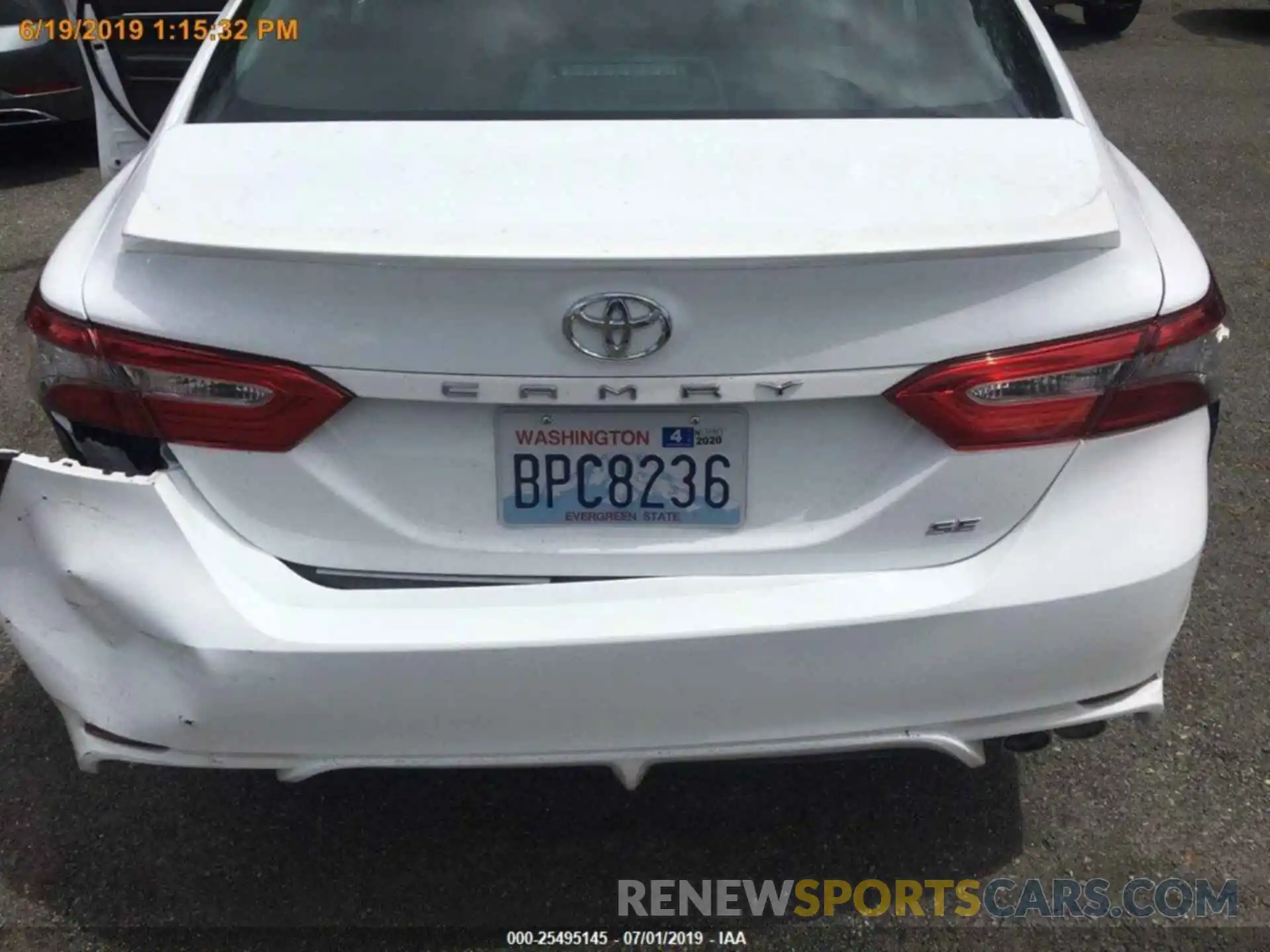 17 Photograph of a damaged car 4T1B11HK6KU774228 TOYOTA CAMRY 2019